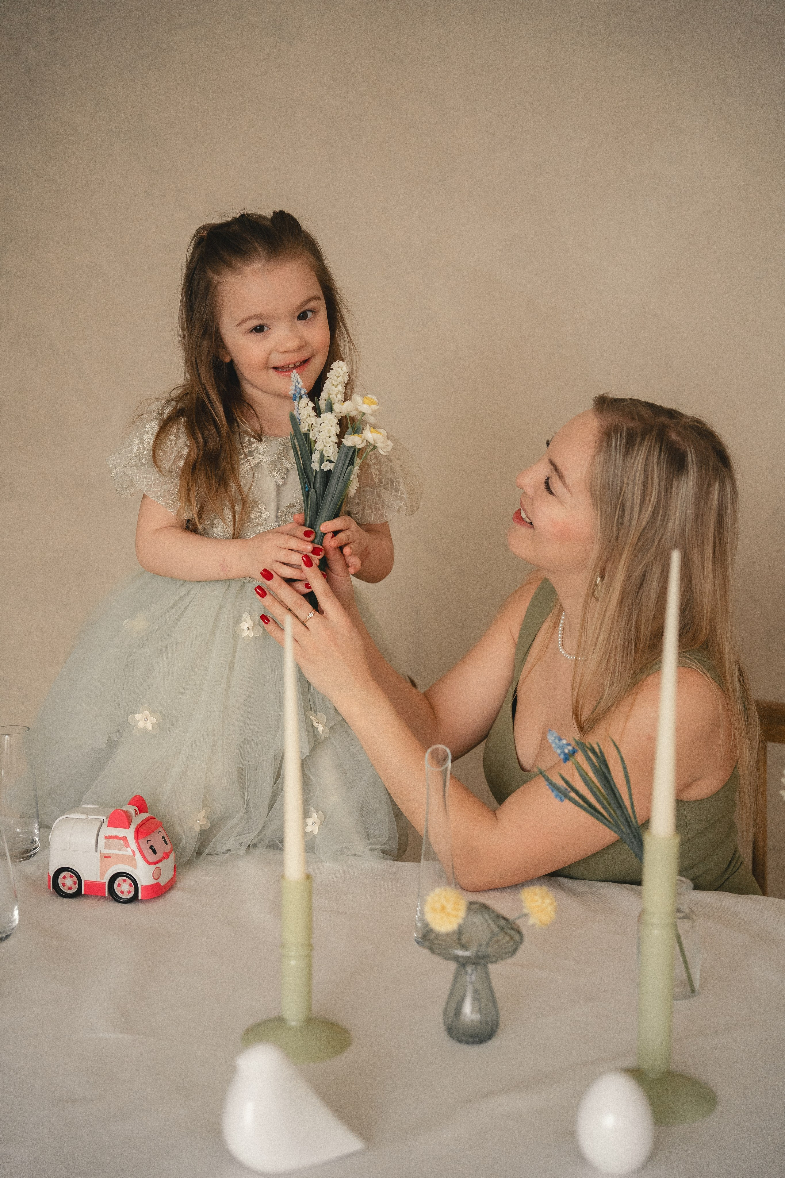 Оля и Настя. Фотограф/рилсмейкер в Москве и МО. Свадьбы, индивидуальные съемки, лавстори, беременность, мероприятия, бренды