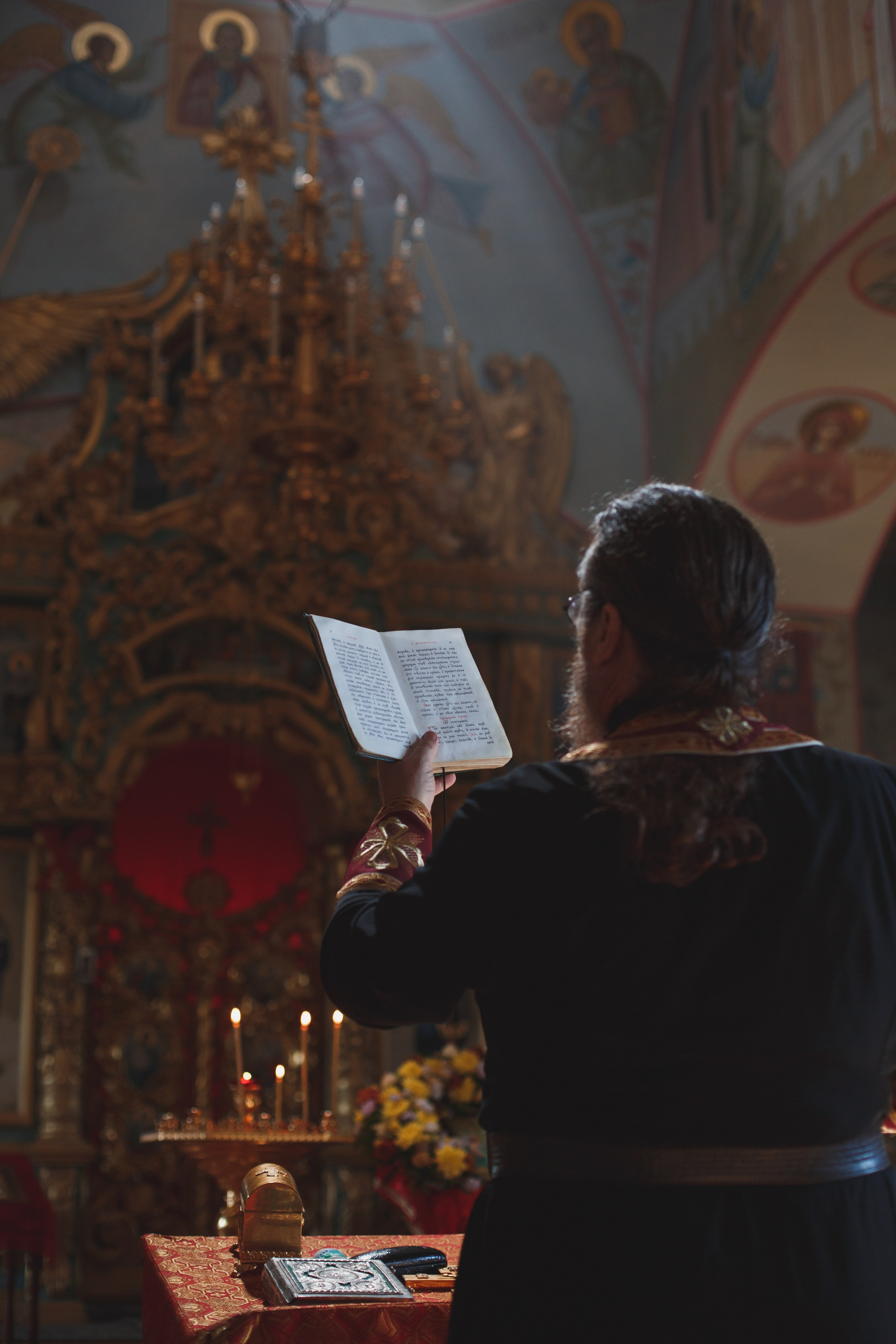 Фотосъёмка таинства крещения в Белгороде. Свадебный и контент фотограф в Белгороде Ярослав Гаврилейченко