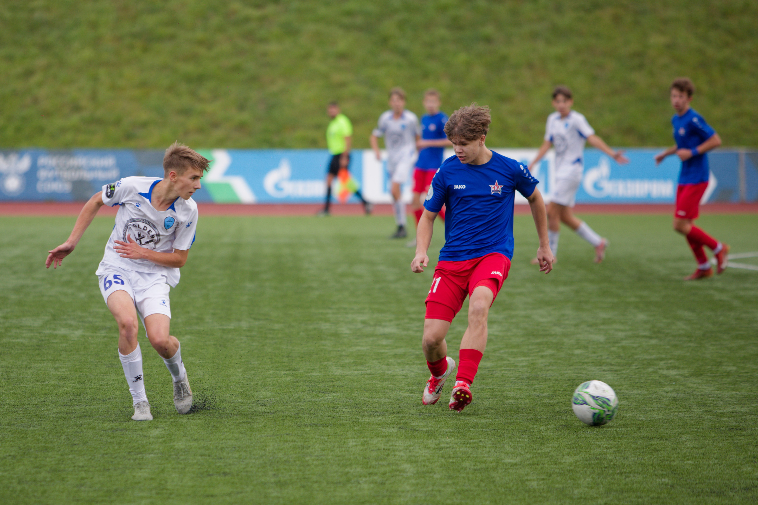 Матч ЮФЛ Сахалин-Хабаровск (U-16). Кутузов Евгений Фотограф в Южно-Сахалинске