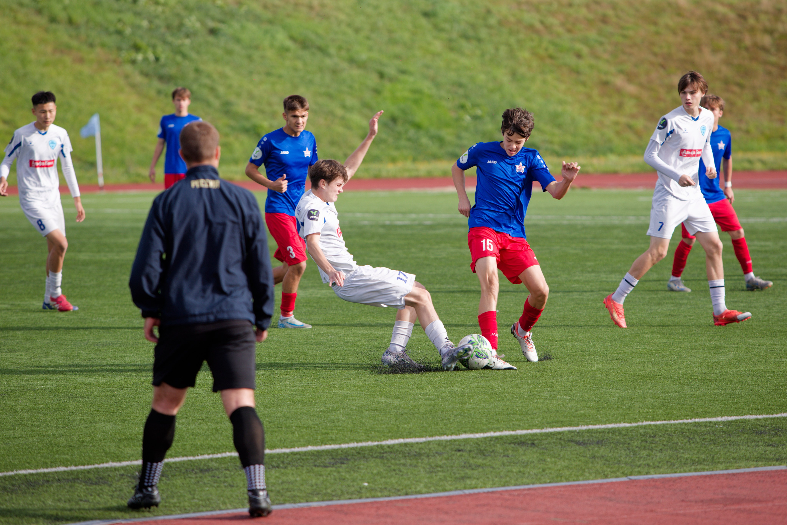 Матч ЮФЛ Сахалин-Хабаровск (U-18). Кутузов Евгений Фотограф в Южно-Сахалинске