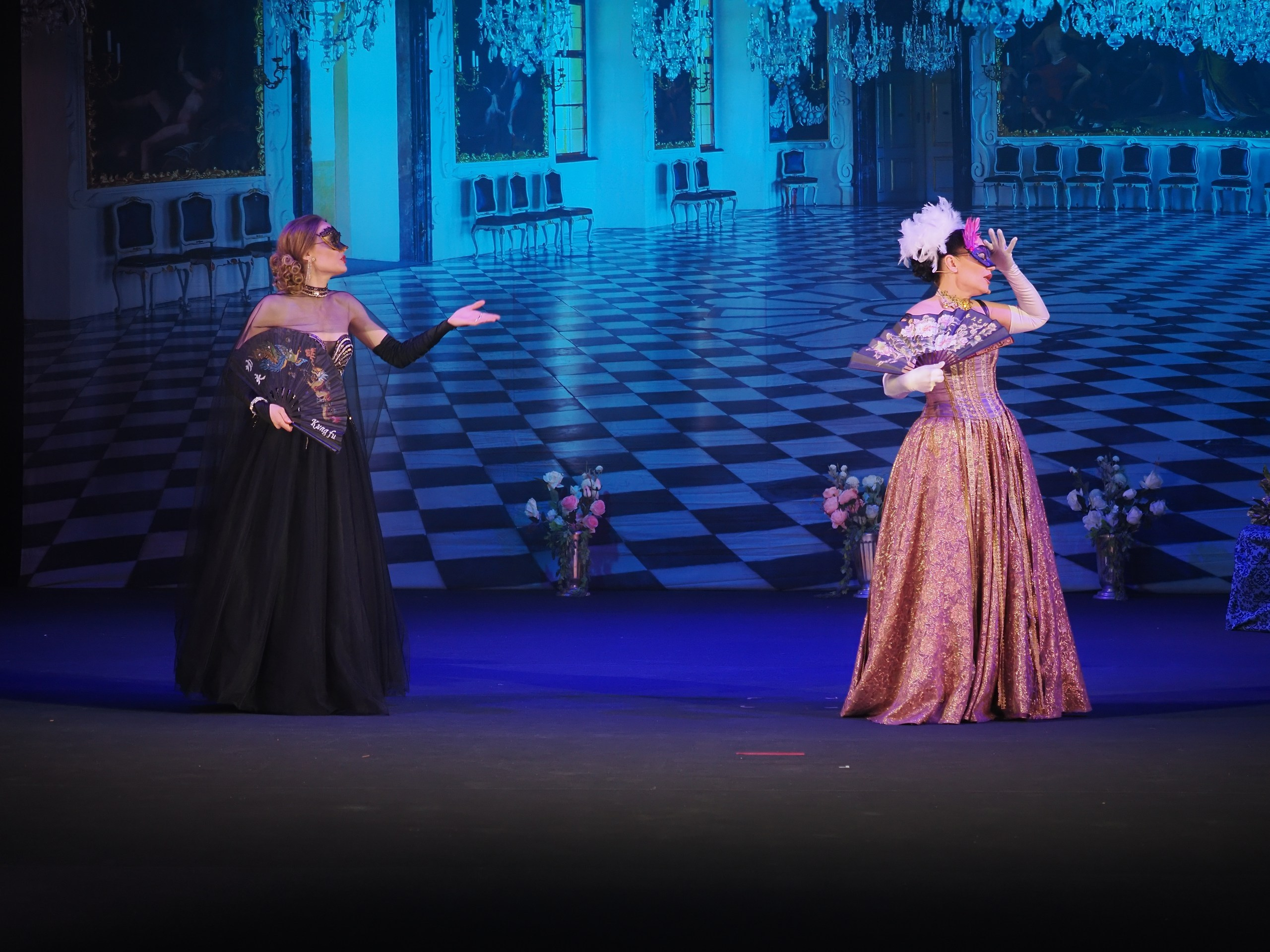 «БУФФ-ПАРАДИЗ» Летучая мышь (в Нск). Портретный и спортивный фотограф в Новосибирске и Твери Кононов Алексей