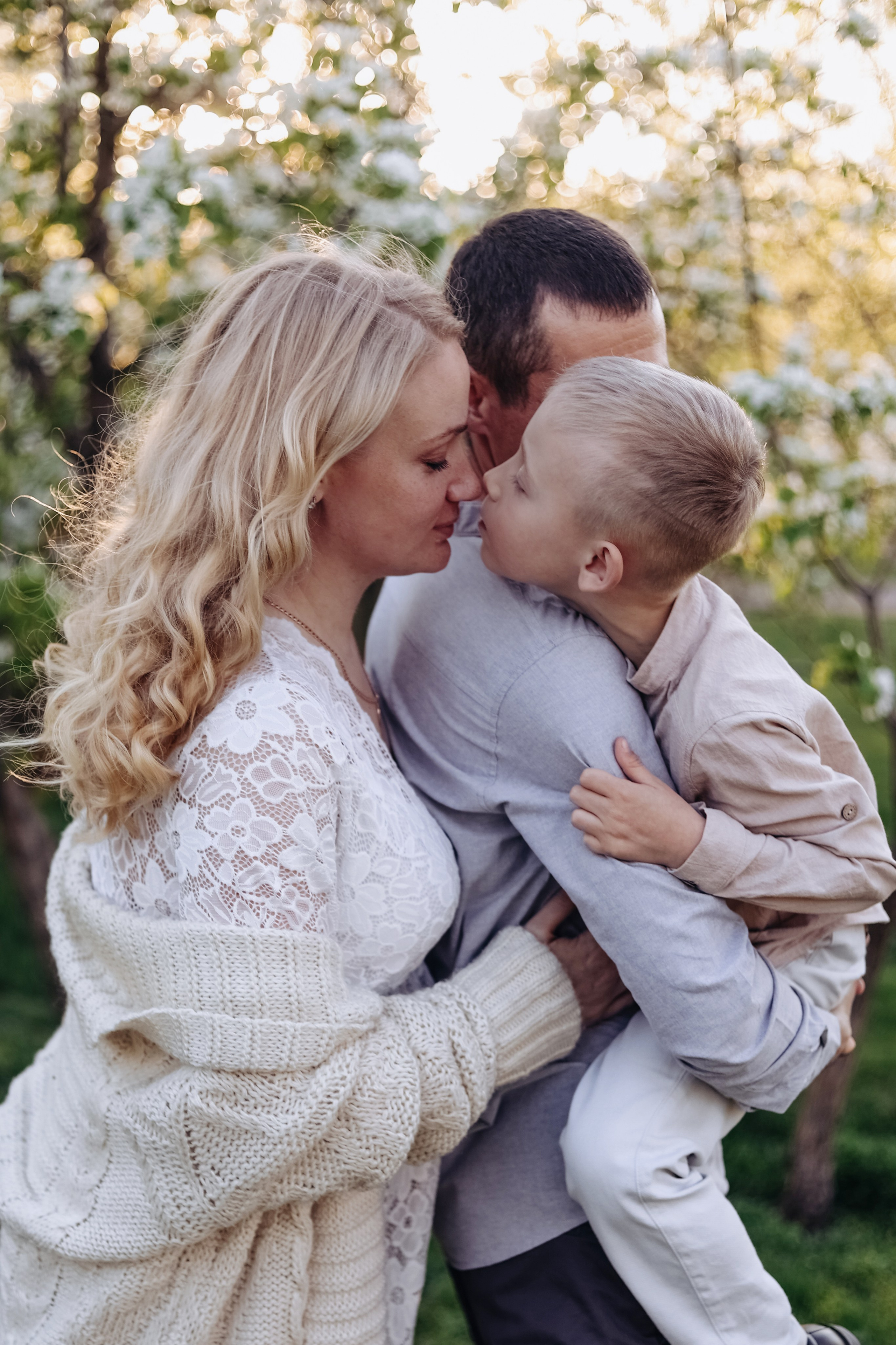 Сады цветут. СЕМЕЙНЫЙ ФОТОГРАФ КРАСНОЯРСК, ЖЕЛЕЗНОГОРСК