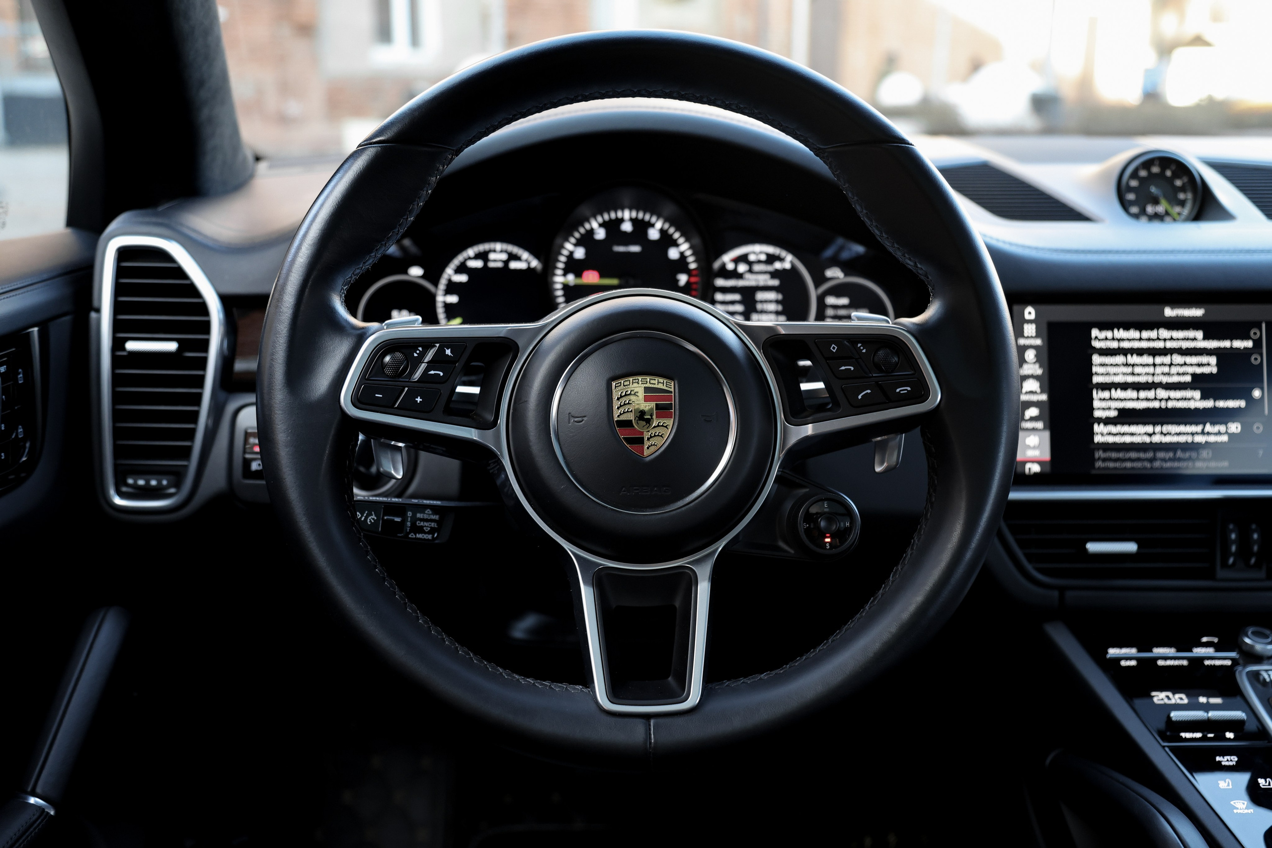 2020 Porsche Cayenne 3.0 AT. Mixturecaptures