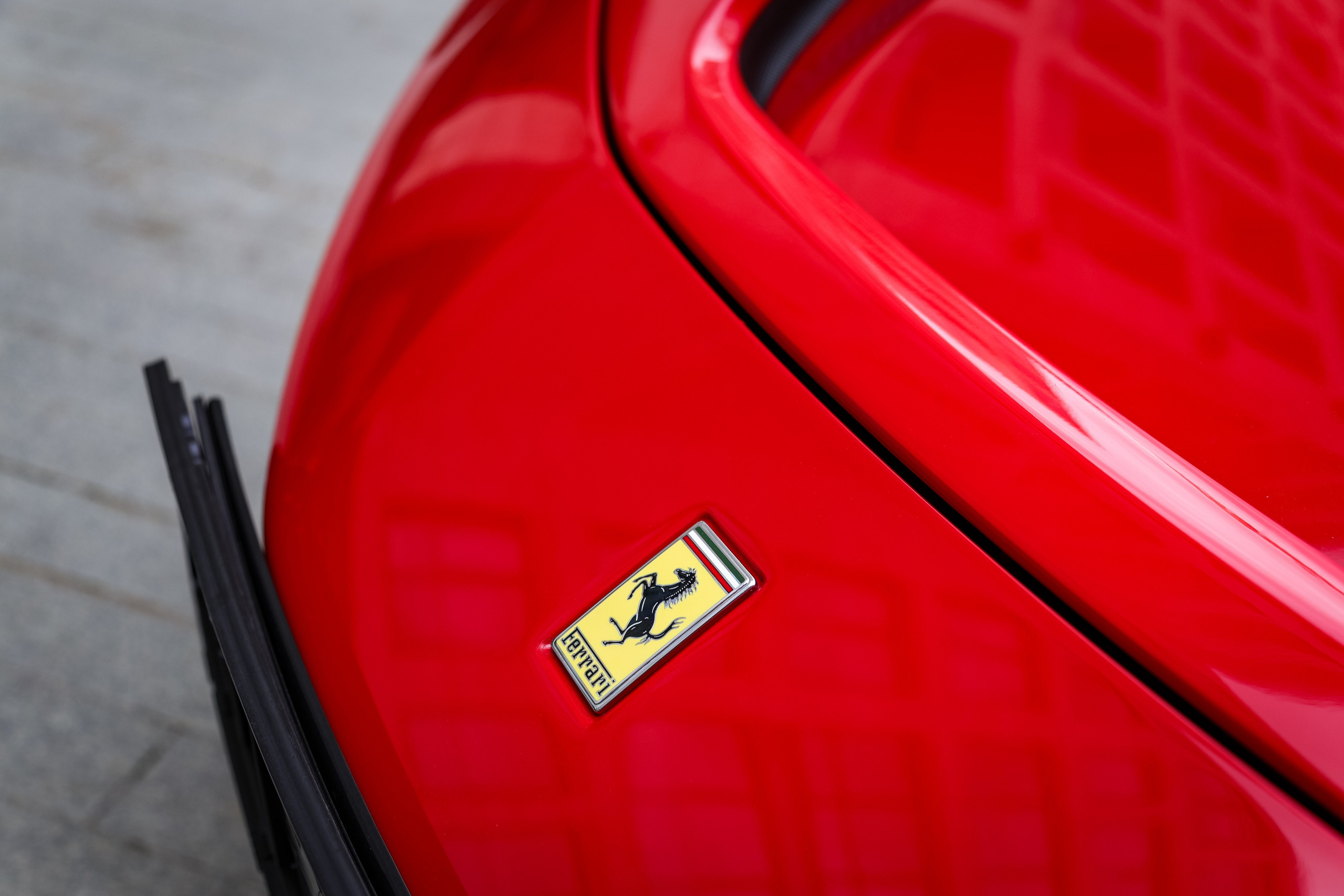 ФОТОСЪЁМКА 2025 FERRARI SF90 STRADALE В МОСКВЕ. Фотограф и Видеограф в Москве|MixtureCaptures