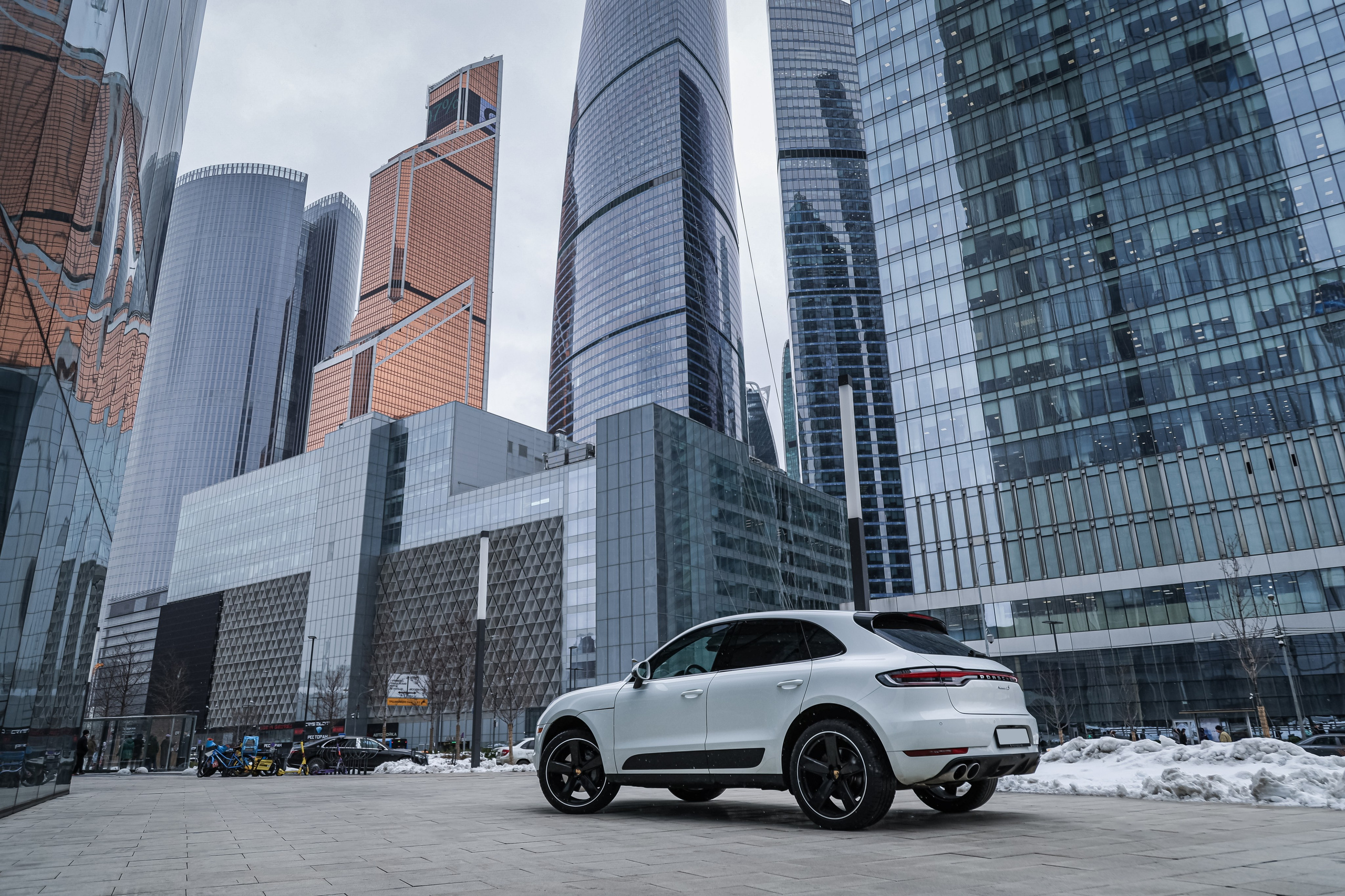 ФОТОСЪЁМКА 2021 PORSCHE MACAN S В МОСКВА СИТИ. Фотограф и Видеограф в Москве|MixtureCaptures