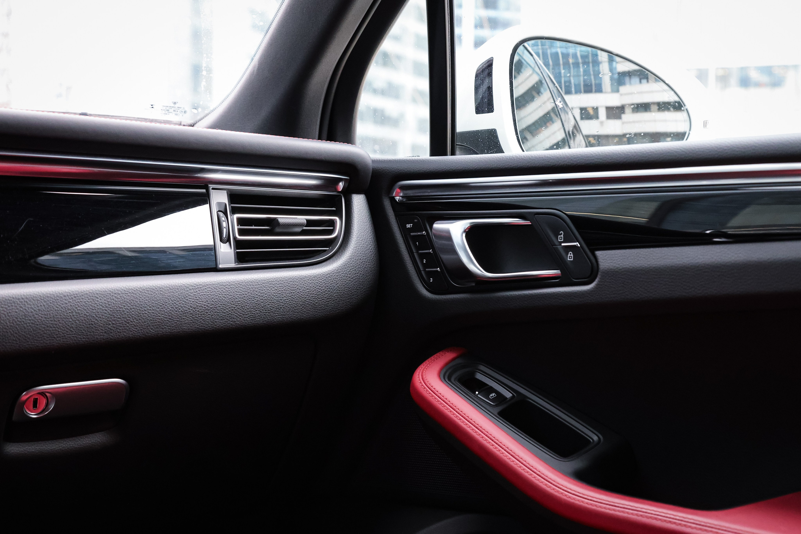 ФОТОСЪЁМКА 2021 PORSCHE MACAN S В МОСКВА СИТИ. Фотограф и Видеограф в Москве|MixtureCaptures