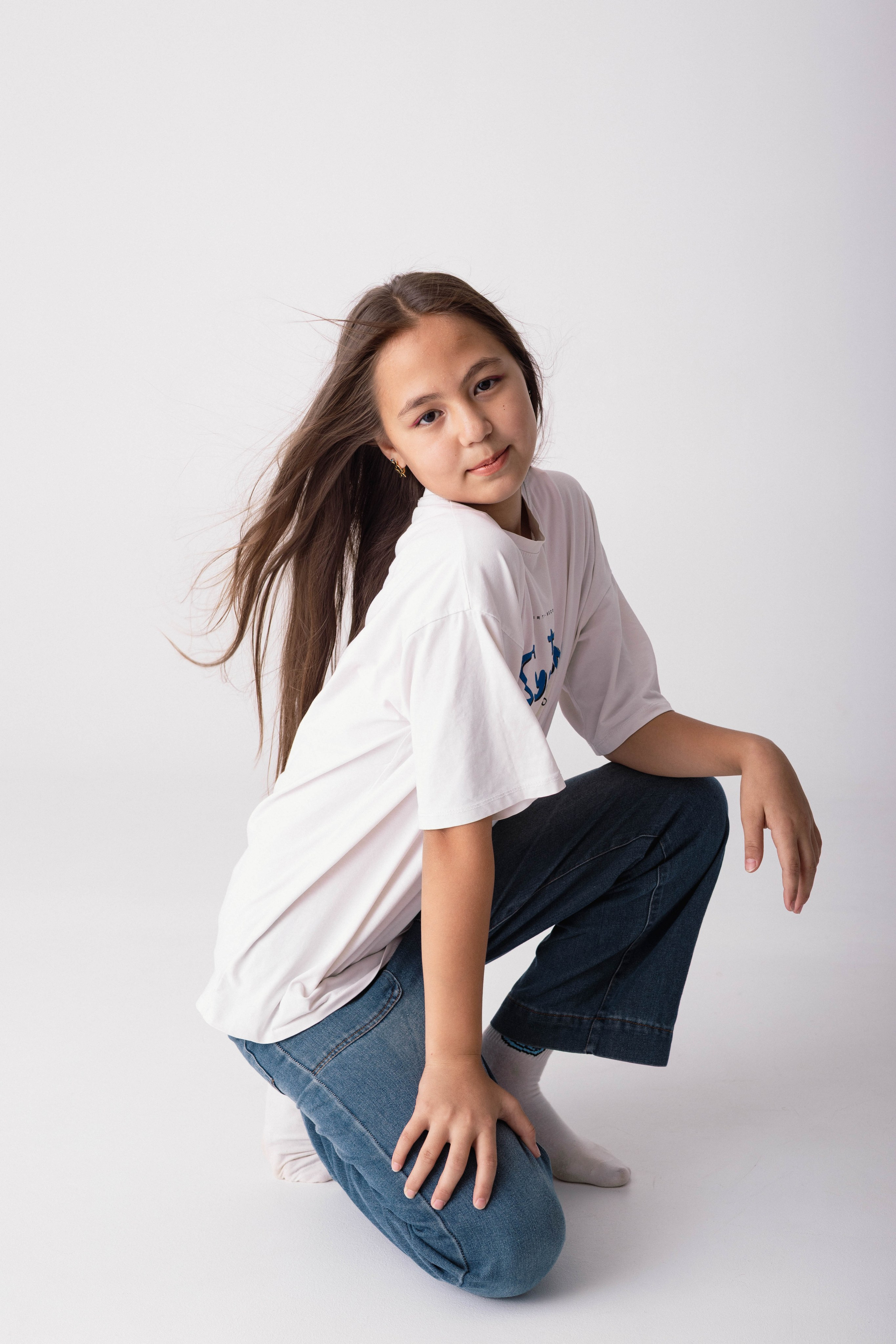 Портретная фотосессия в Алматы — индивидуальный портрет в студии. Фотограф Алматы