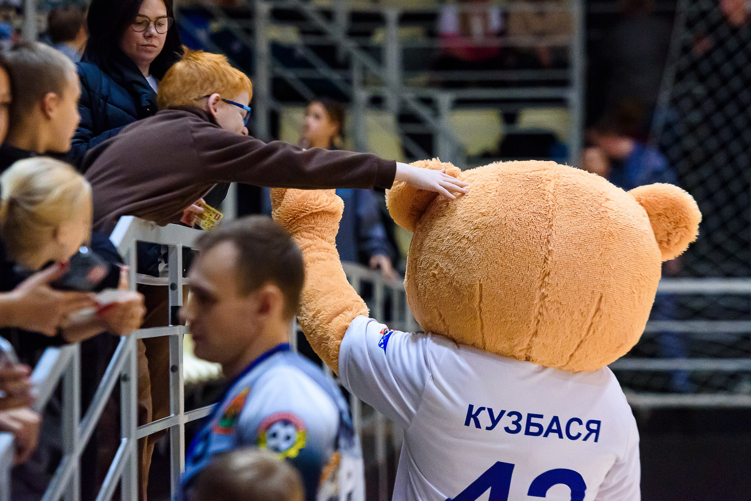 Высшая лига по футзалу — Сезон 2024-2025 — 2ой тур. Репортажный фотограф в Кемерово