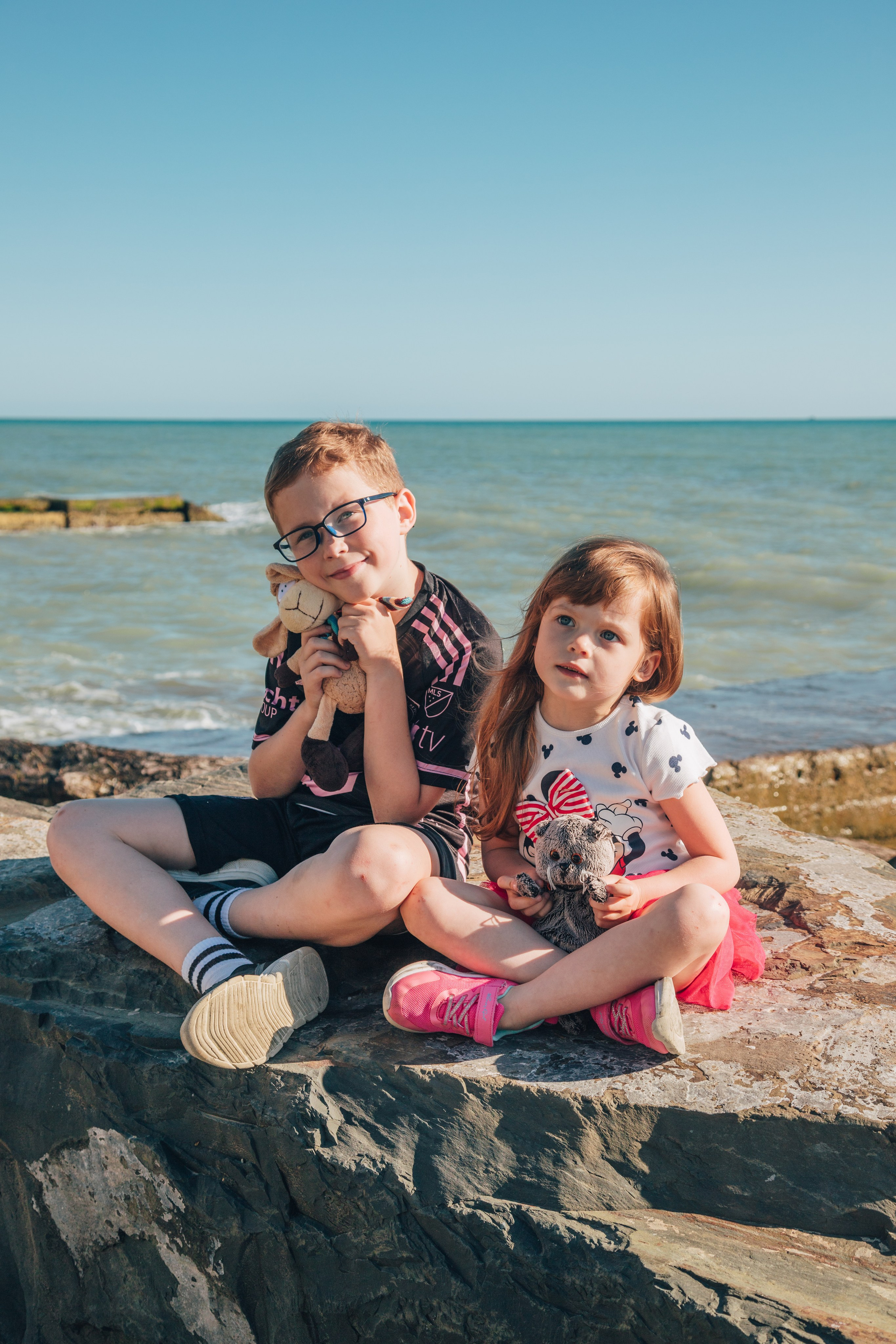 Наташа с детками на Красном Штурме (Сочи. Май 2025 г.). Фотограф Сочи, Адлер, Красная Поляна — Вероника Радченко