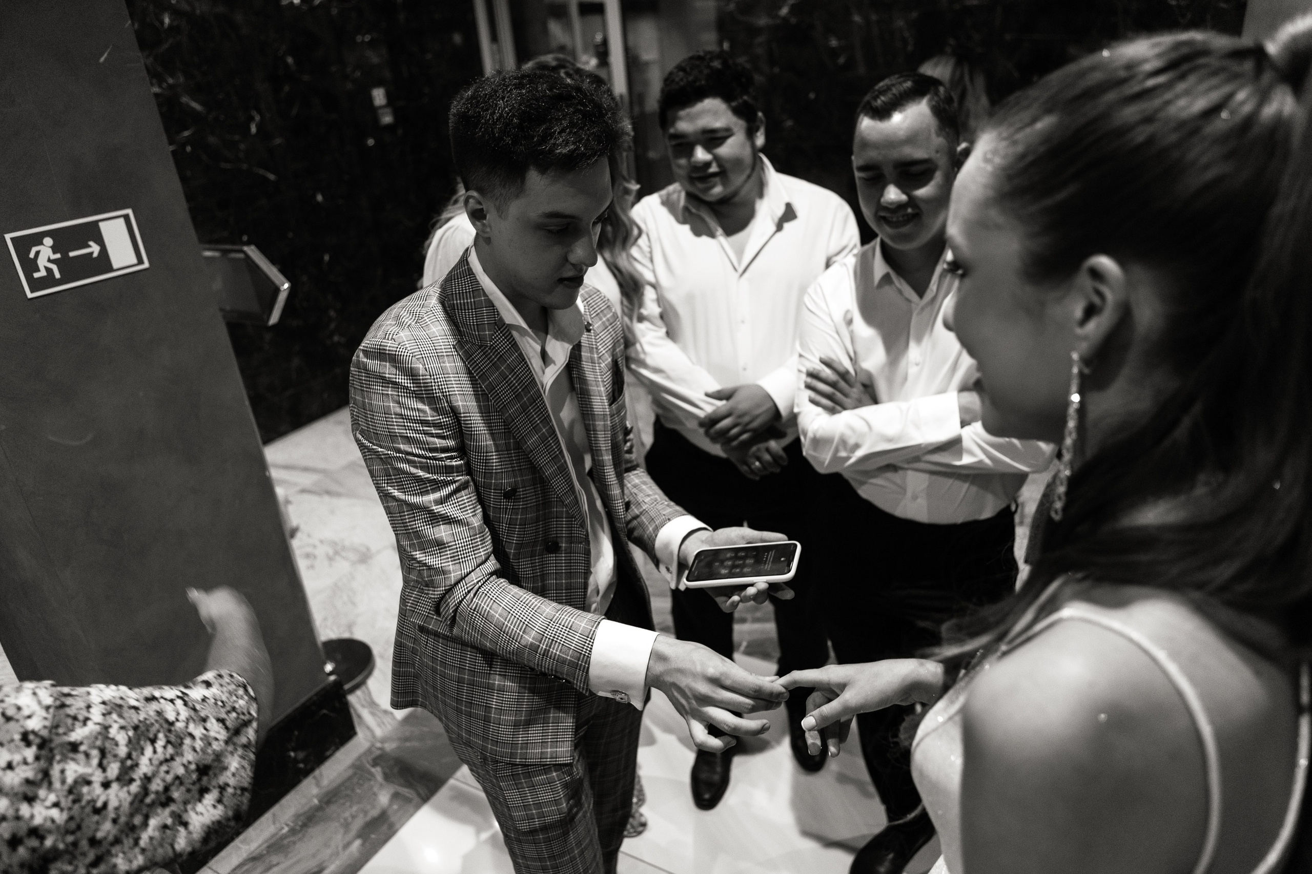 Свадебный фотограф Уфа — Руслан ГабдлисламовЖивые эмоции, красивые кадры, воспоминания на всю жизнь.Работаю по всей Республике Башкортоста. Свадебный фотограф Уфа Руслан Габдлисламов