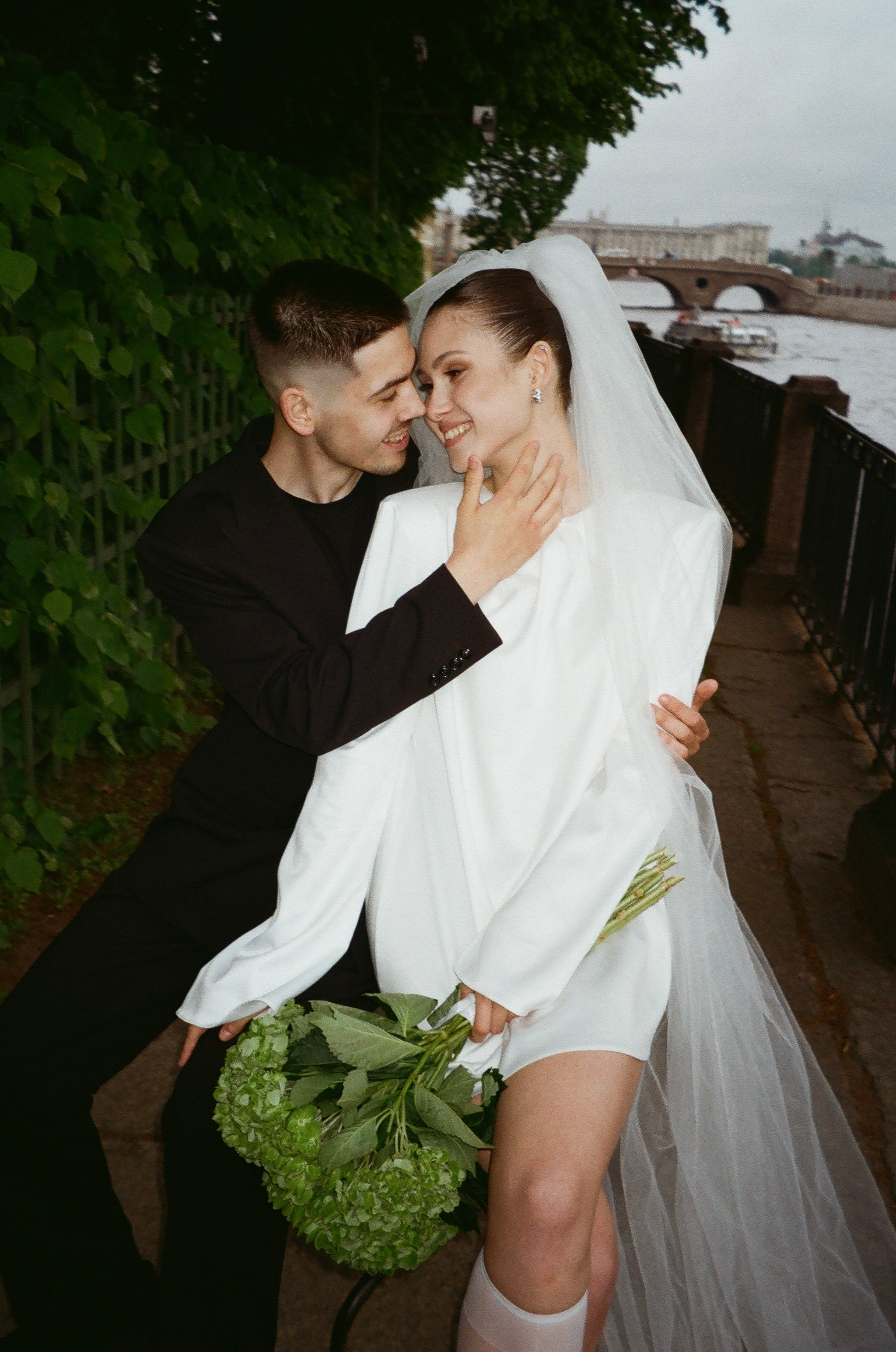 В Питере любить