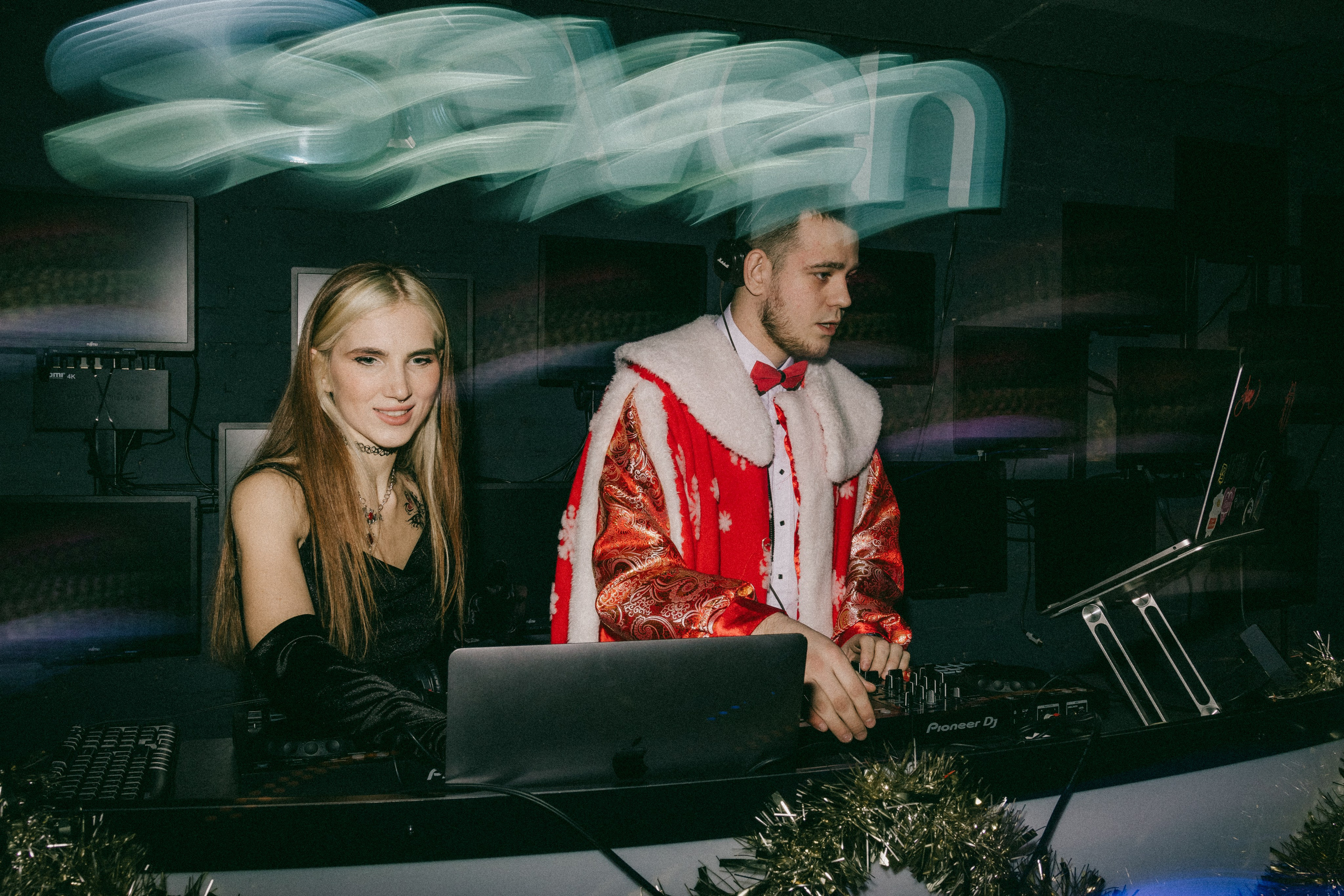 SEVEN bar — New Year