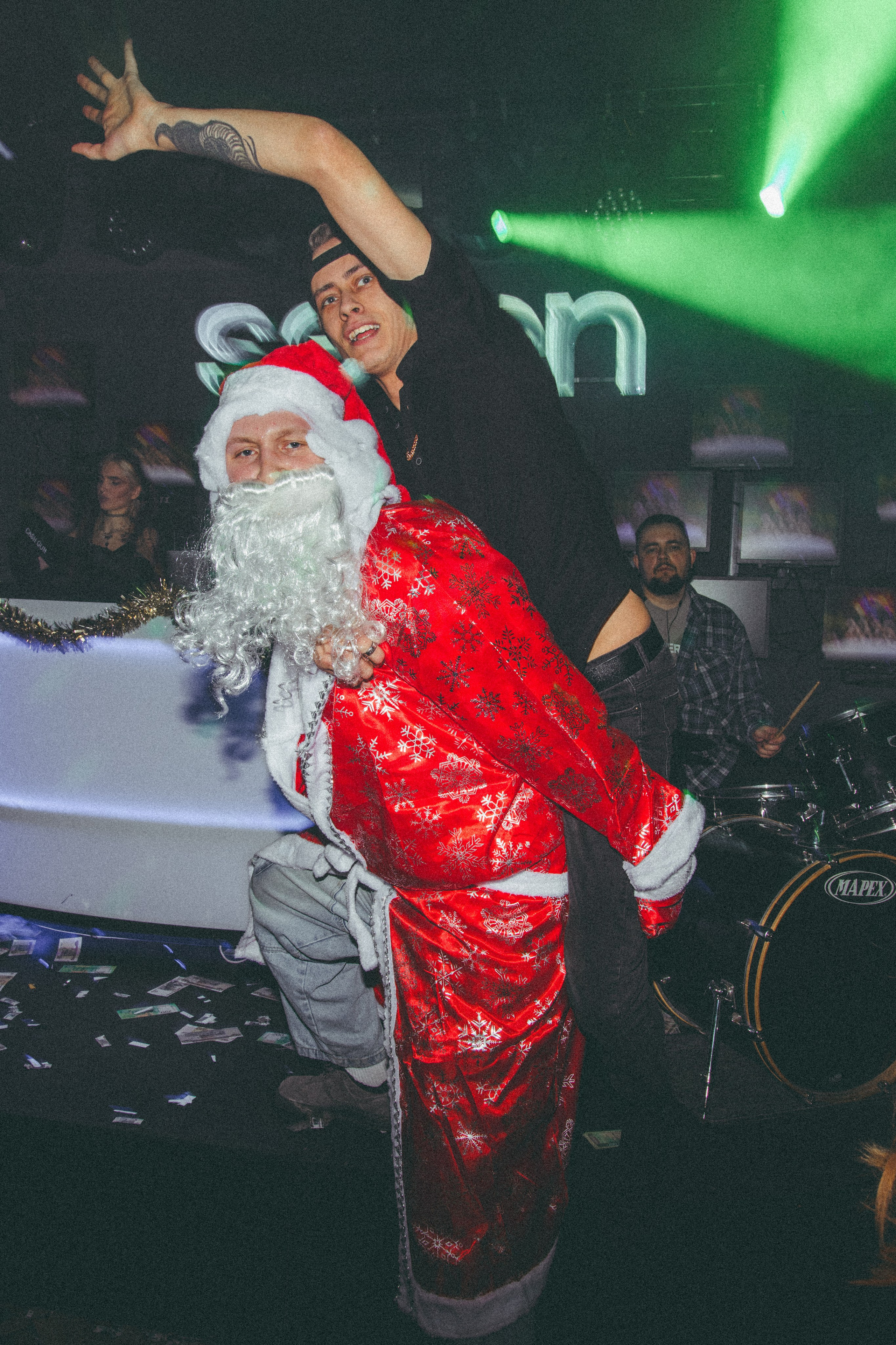 SEVEN bar — New Year