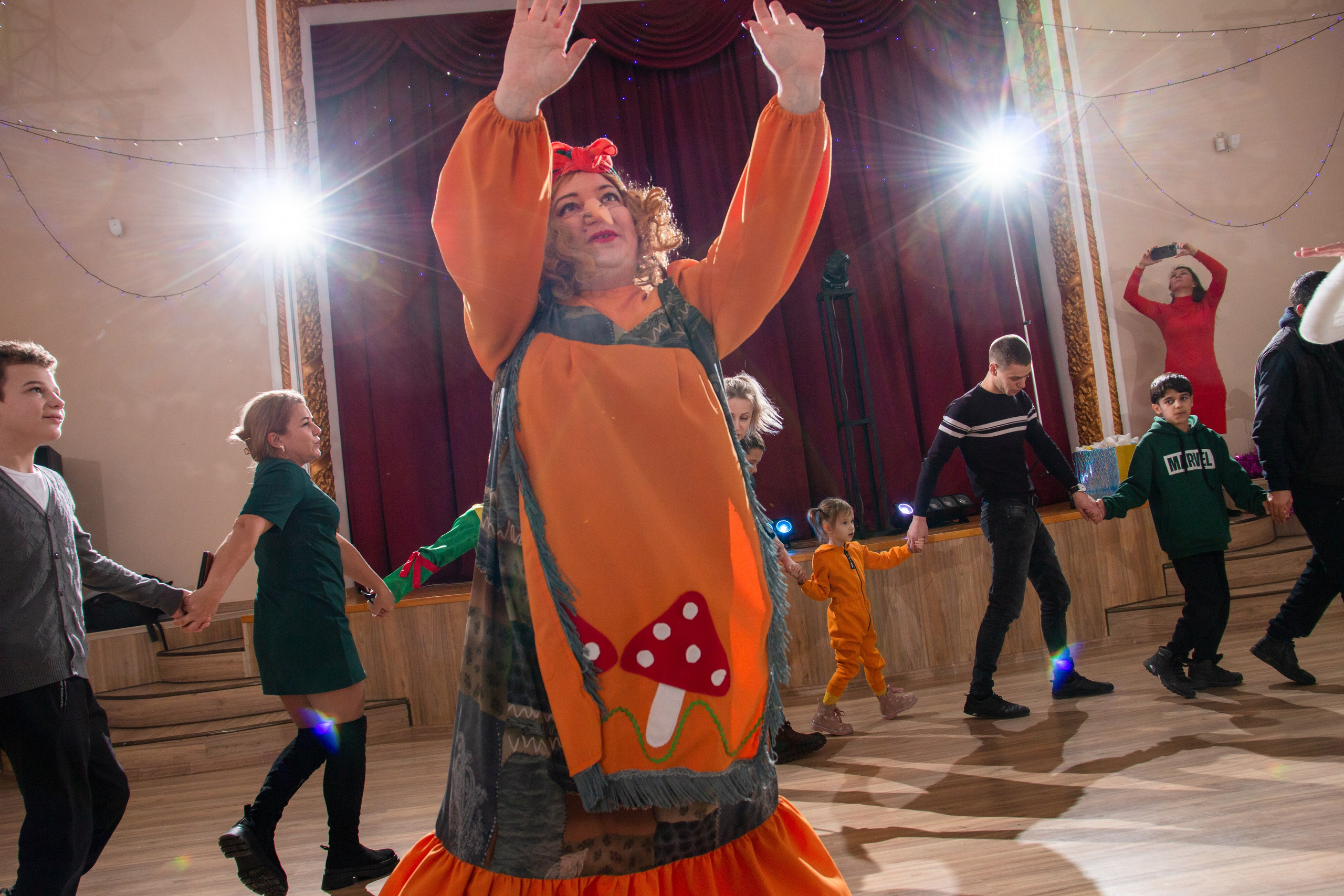 Новогодний утренник ДК Строитель 25.12.2023 г. г. Новоалександровск. Главная