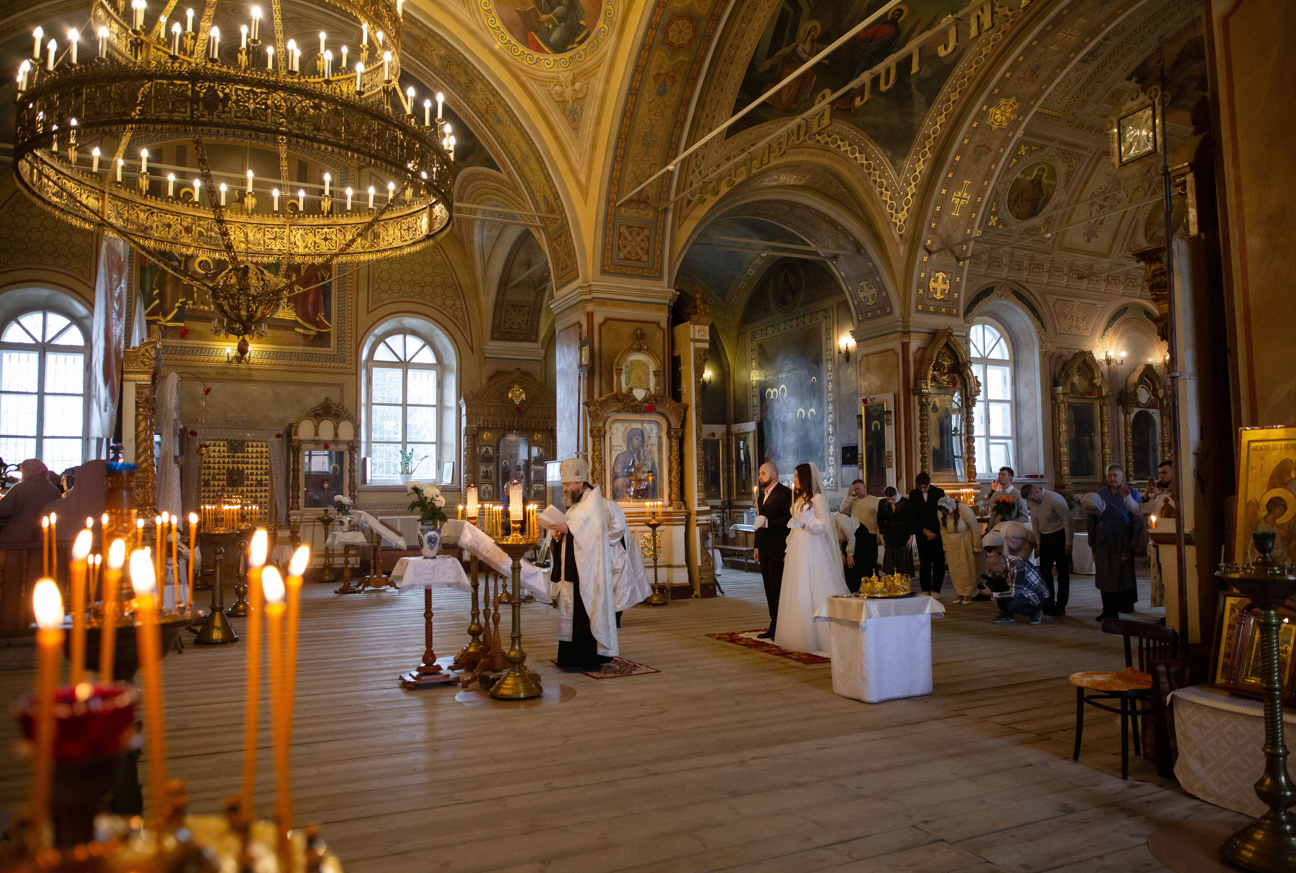 Венчание Дмитрий и Елена Воскресенский храм. Семейный и детский фотограф Анна Петракова