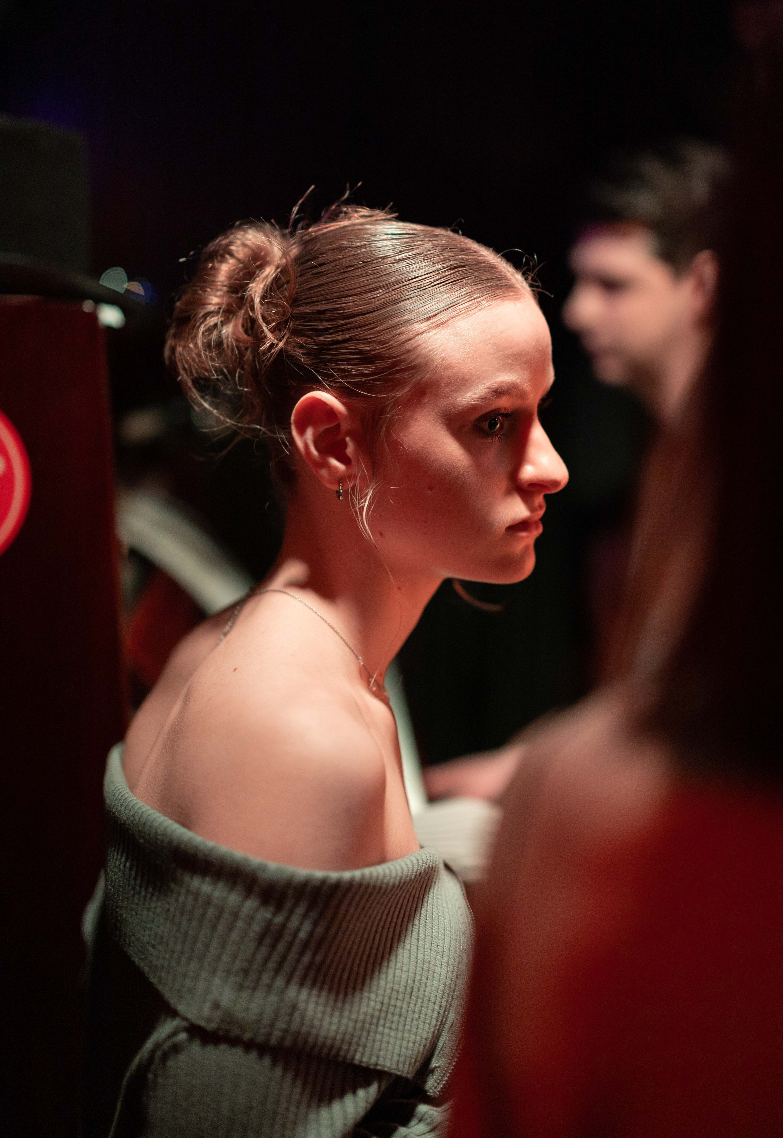 Film backstage. VICTORIA SHU