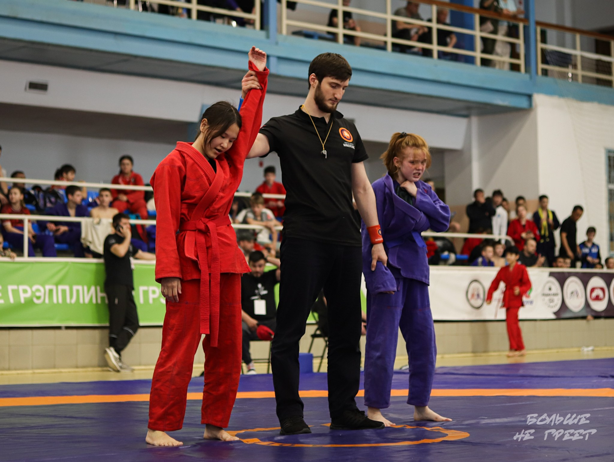 ПЕРВЕНСТВО УРФО ПО СПОРТИВНОЙ БОРЬБЕ ГРЭППЛИНГ И ГРЭППЛИНГ-ГИ. Больше не греет