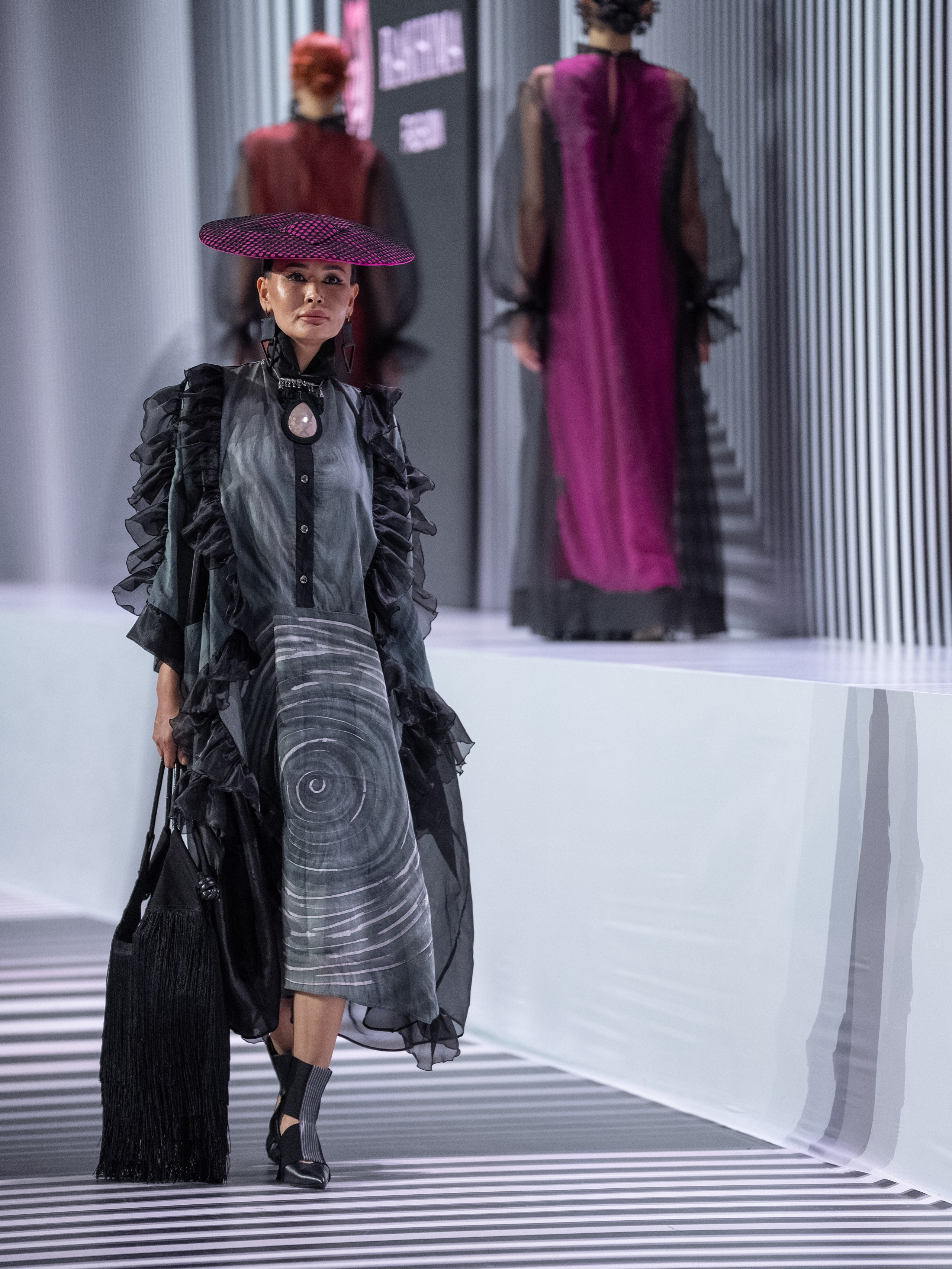 RAKHIMA FASHION (Карлыгаш Косбаева). Сайт Алматинского НЮ АРТ, будуар и фэшн фотографа Дениса Карпенко