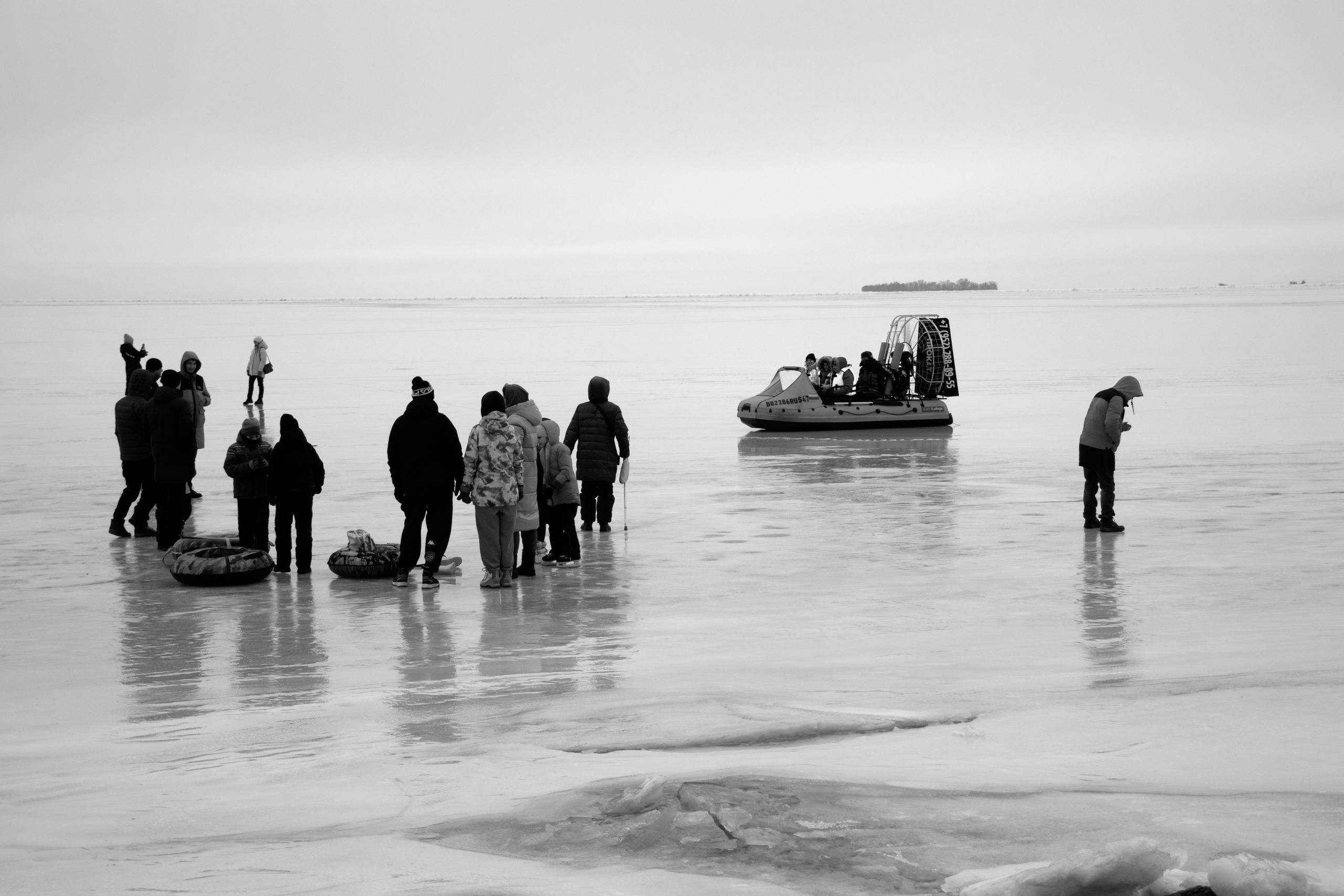 Зима на набережной. Главная