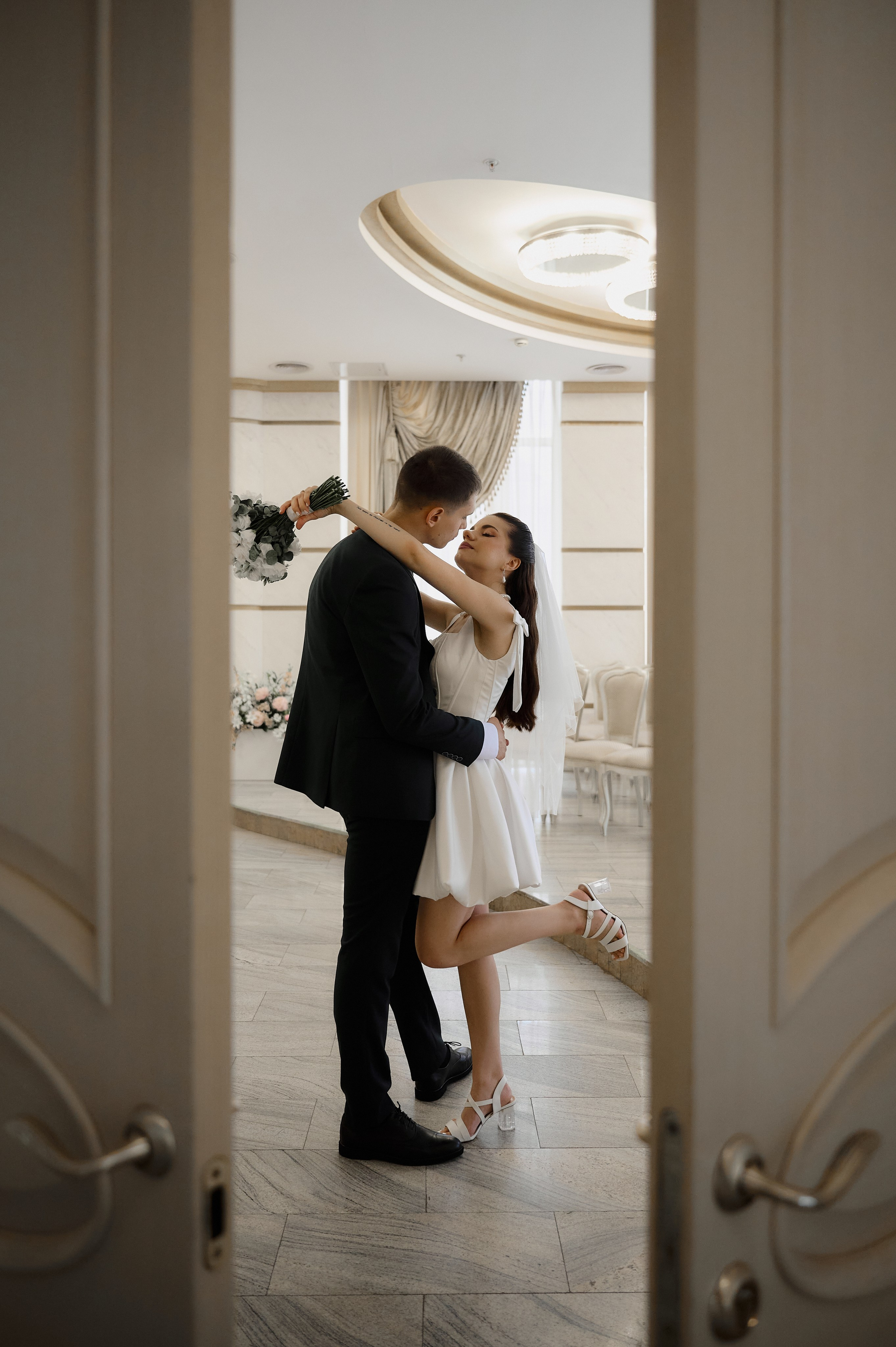 Свадебная прогулка по Туле. Свадебный фотограф в Туле Никита Беляев