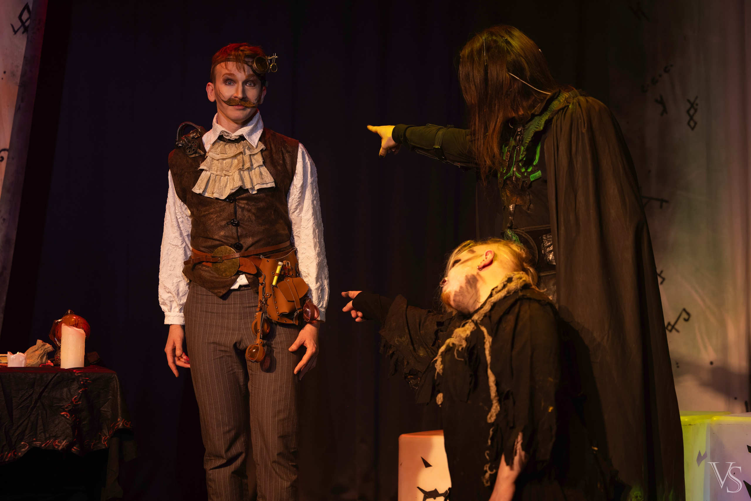 Книга стихий 25.01. Фотограф Виктор Степанов