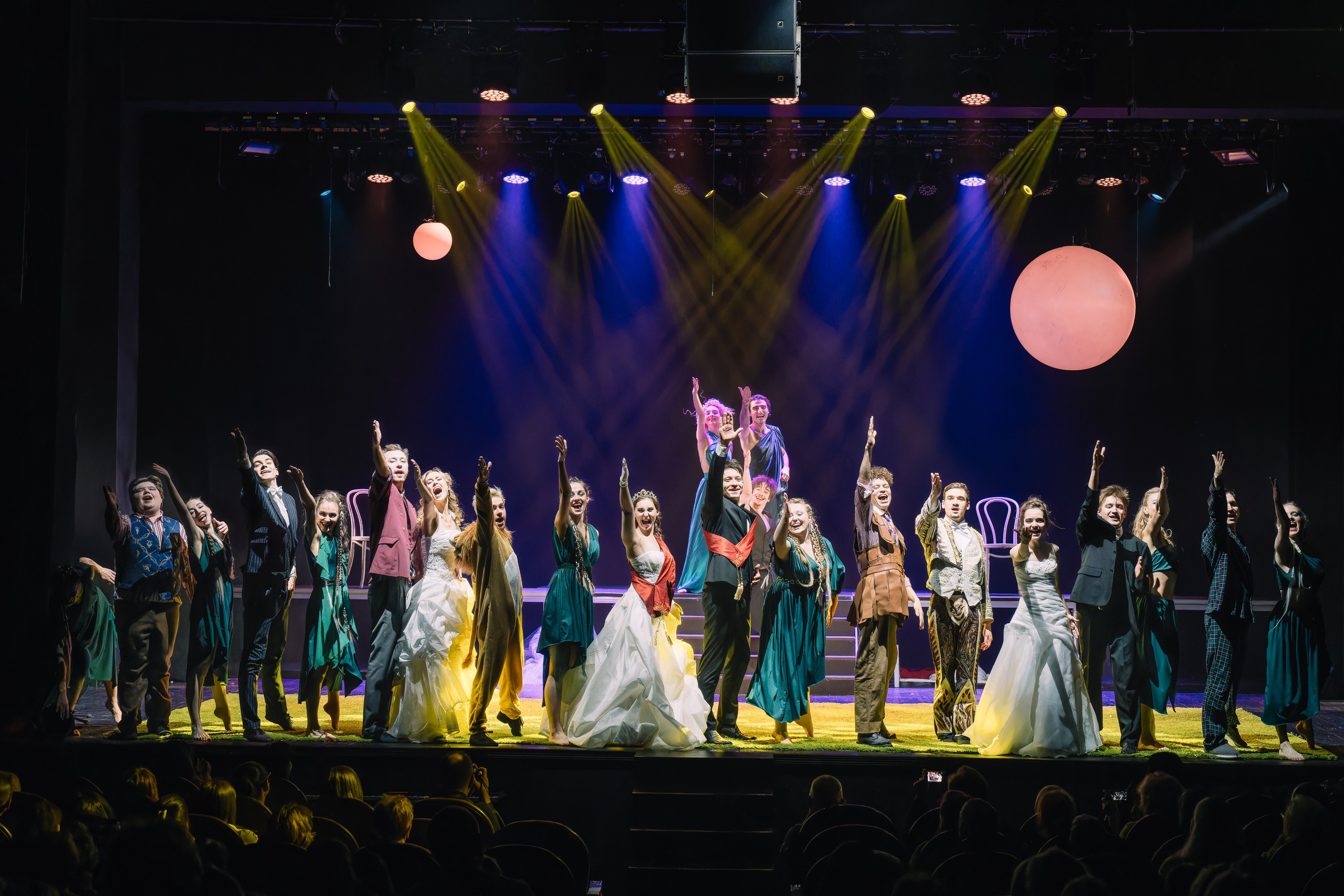 Театр Роста: Сон в летнюю ночь. Сайт фотографа Сергея Абрамова