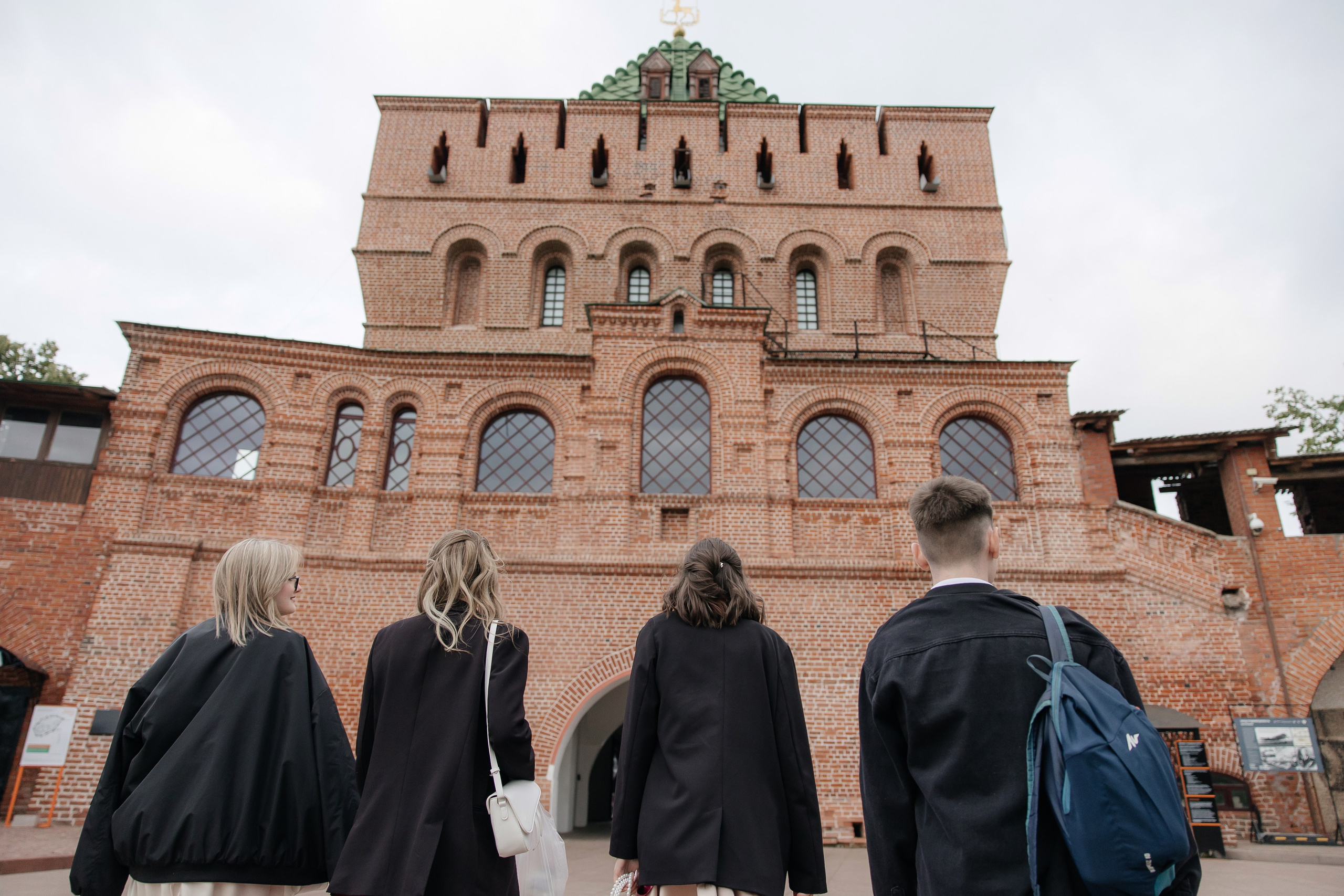 2025 Выпускной 91 школа. Свадебный и Репортажный фотограф Нижний Новгород Москва Ежов Иван