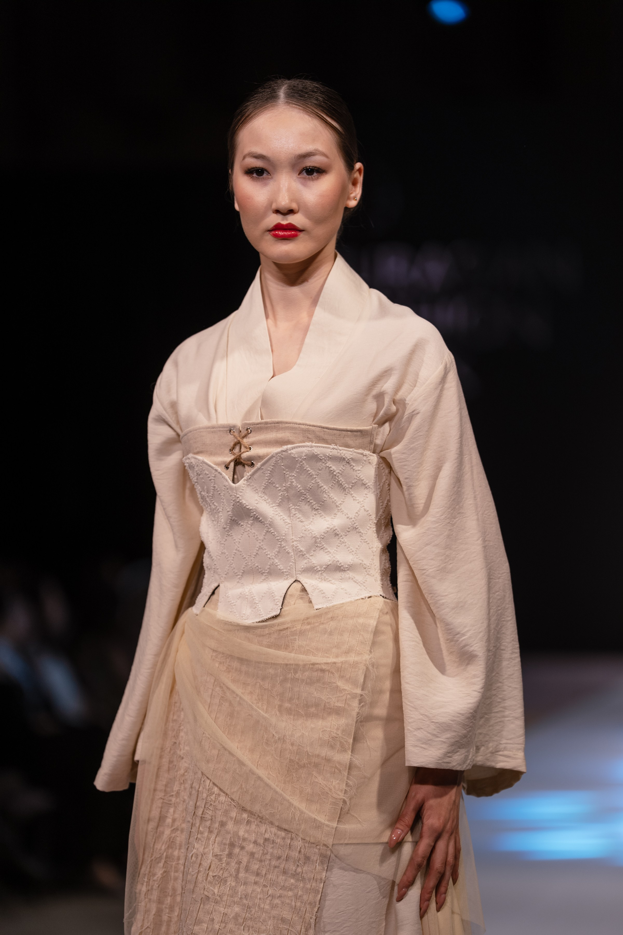 EURASIAN FASHION WEEK Eren. Сайт Алматинского НЮ АРТ, будуар и фэшн фотографа Дениса Карпенко