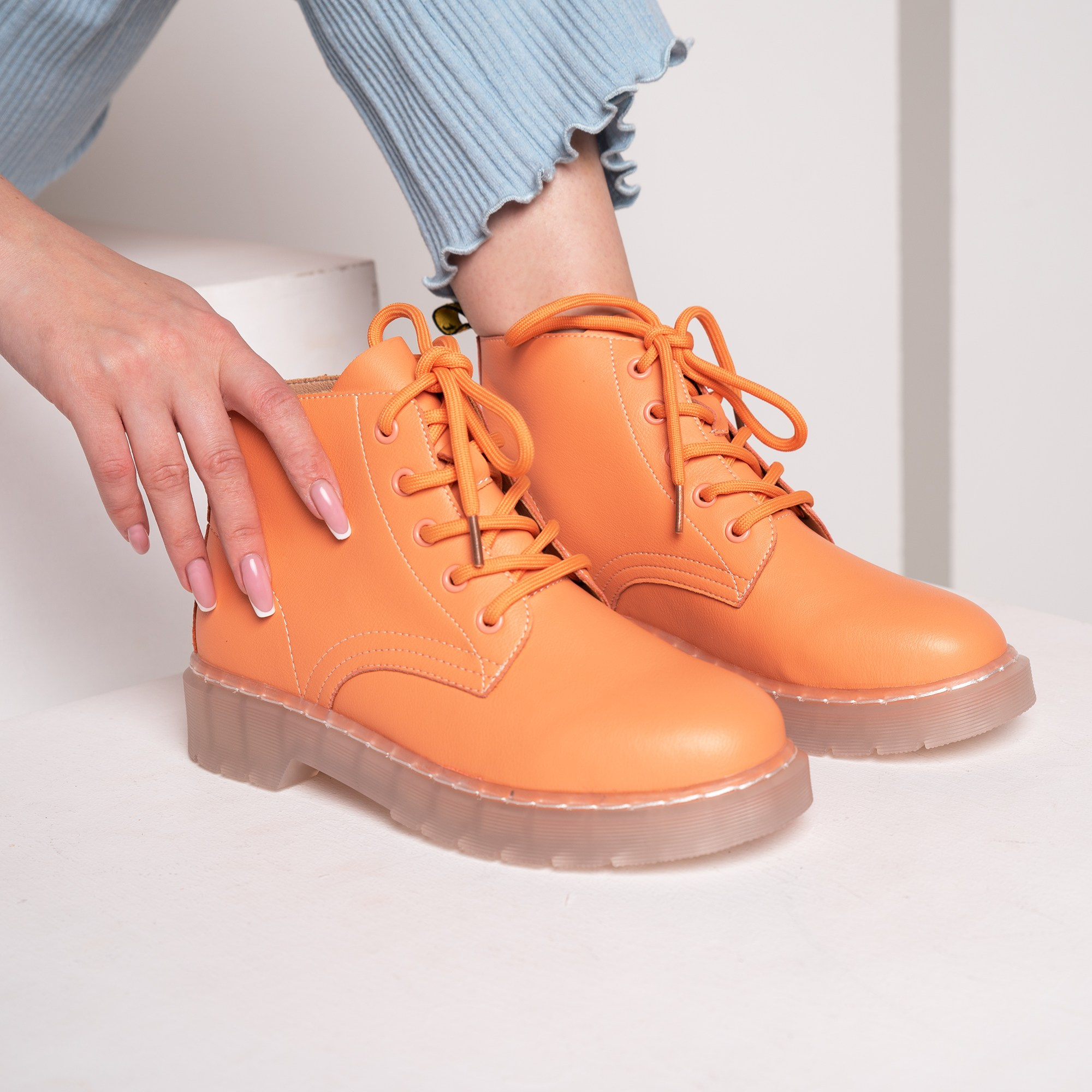 Обувь на модели. Фотограф Юлия Зимина