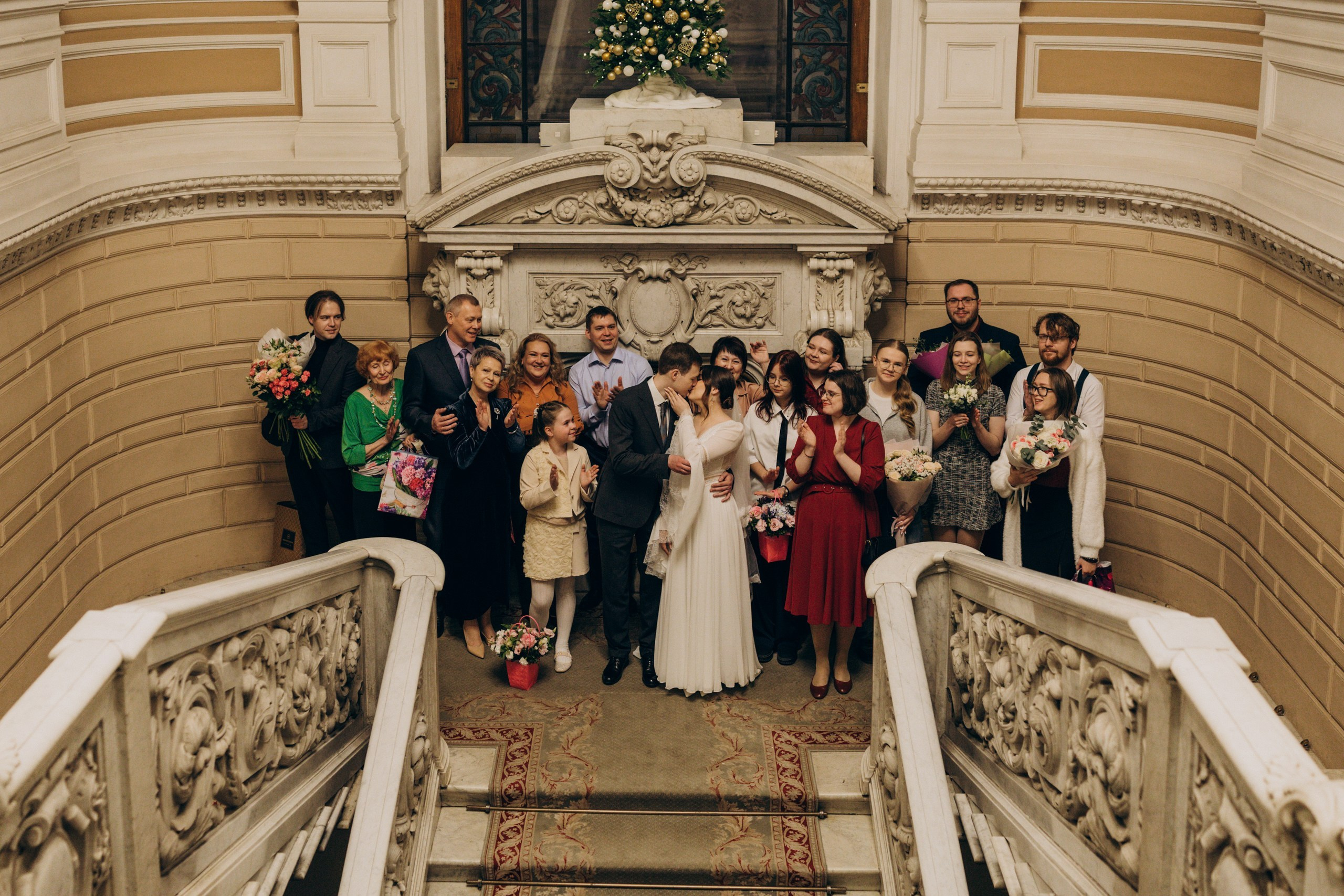 Егор и Аня | Эрмитаж и 1-й дворец. Свадебный и love story фотограф в Санкт-Петербурге