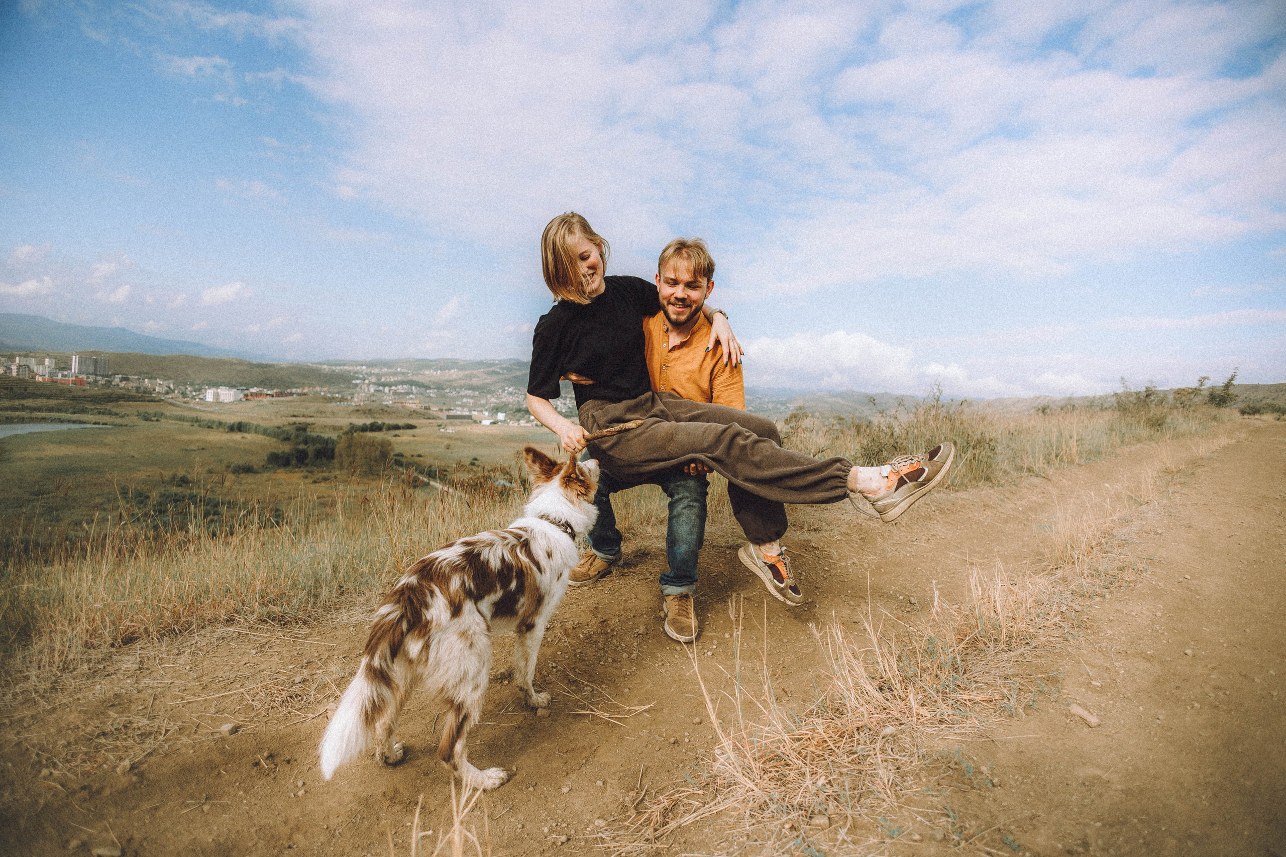 Оля, Саша и Айко