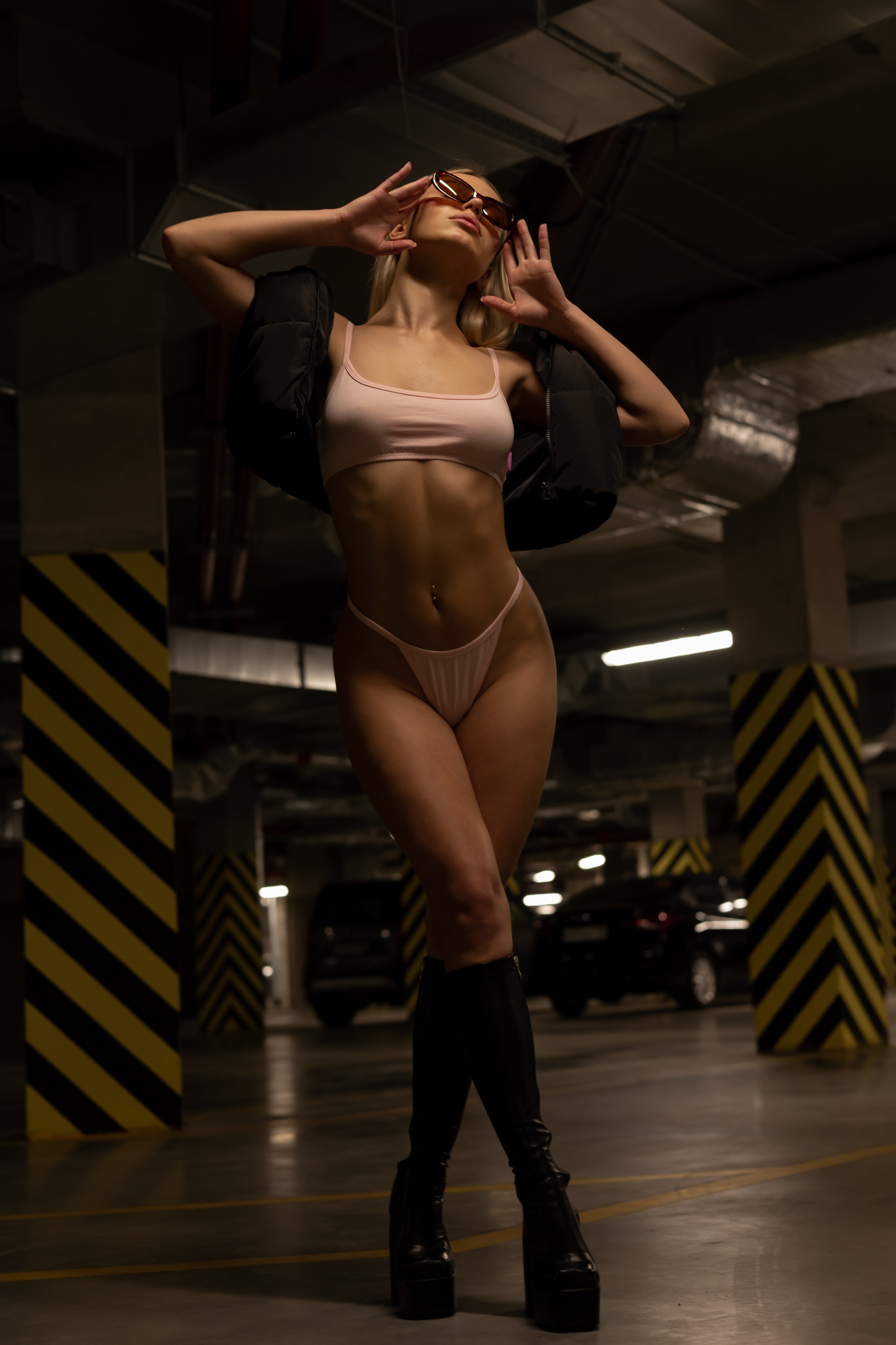 Фотосессия на парковке. Персональный фотограф в Санкт-Петербурге Тимур Калимулин