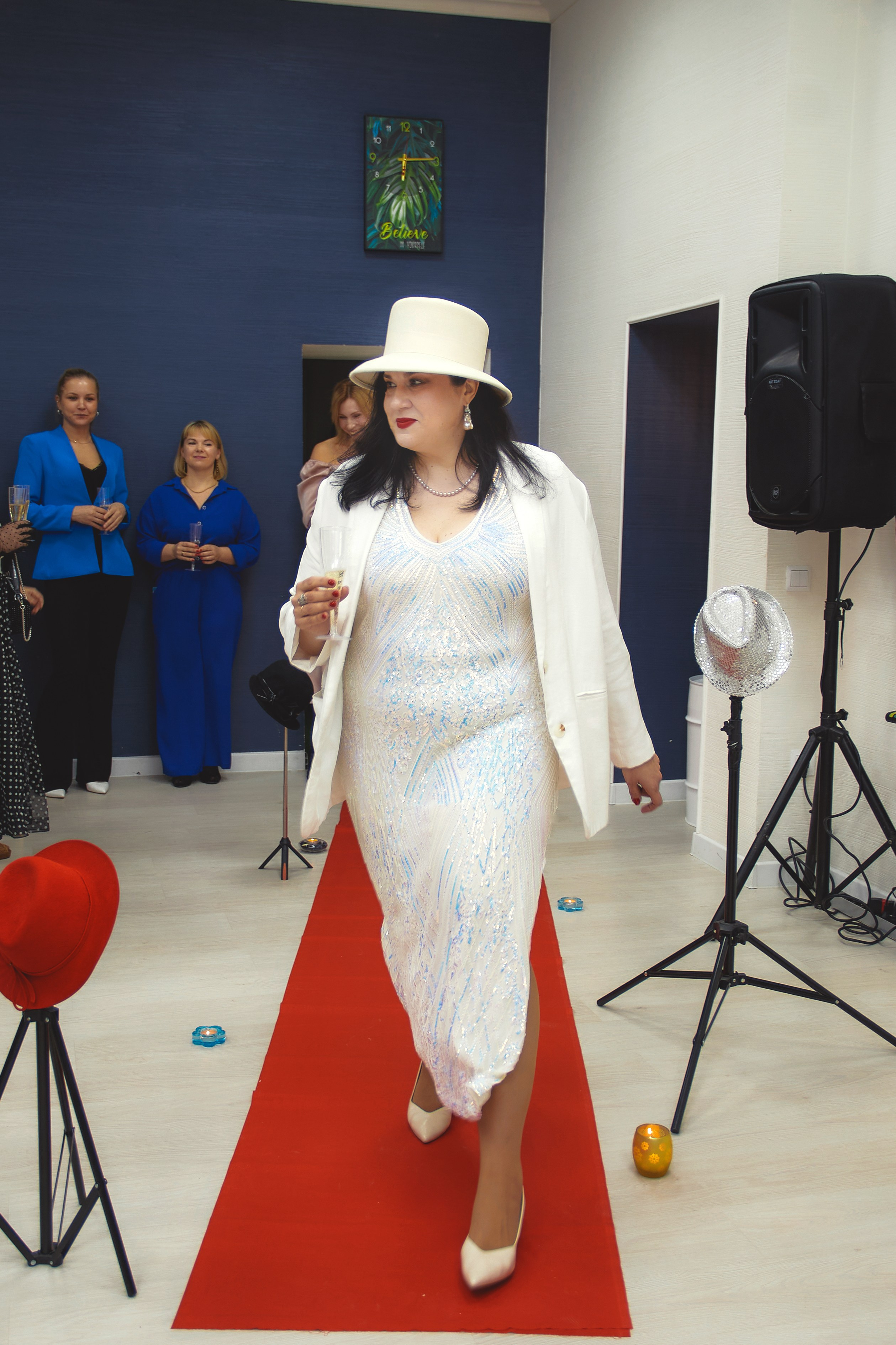 Творческий вечер «Дама в шляпе». Фотограф в Смоленске Ася Польшина