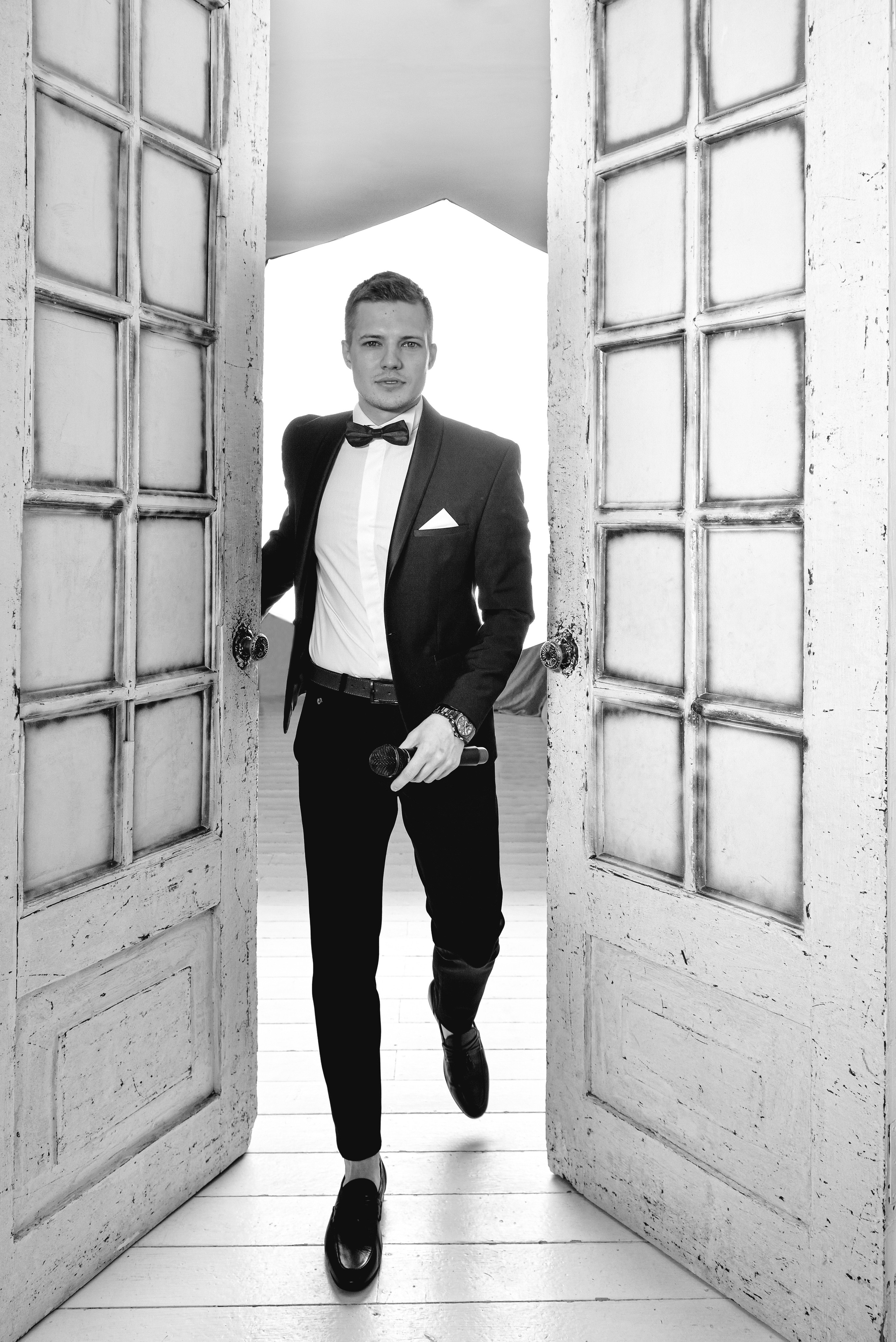 Никита ведущий. Нежный фотограф Вера Папиж