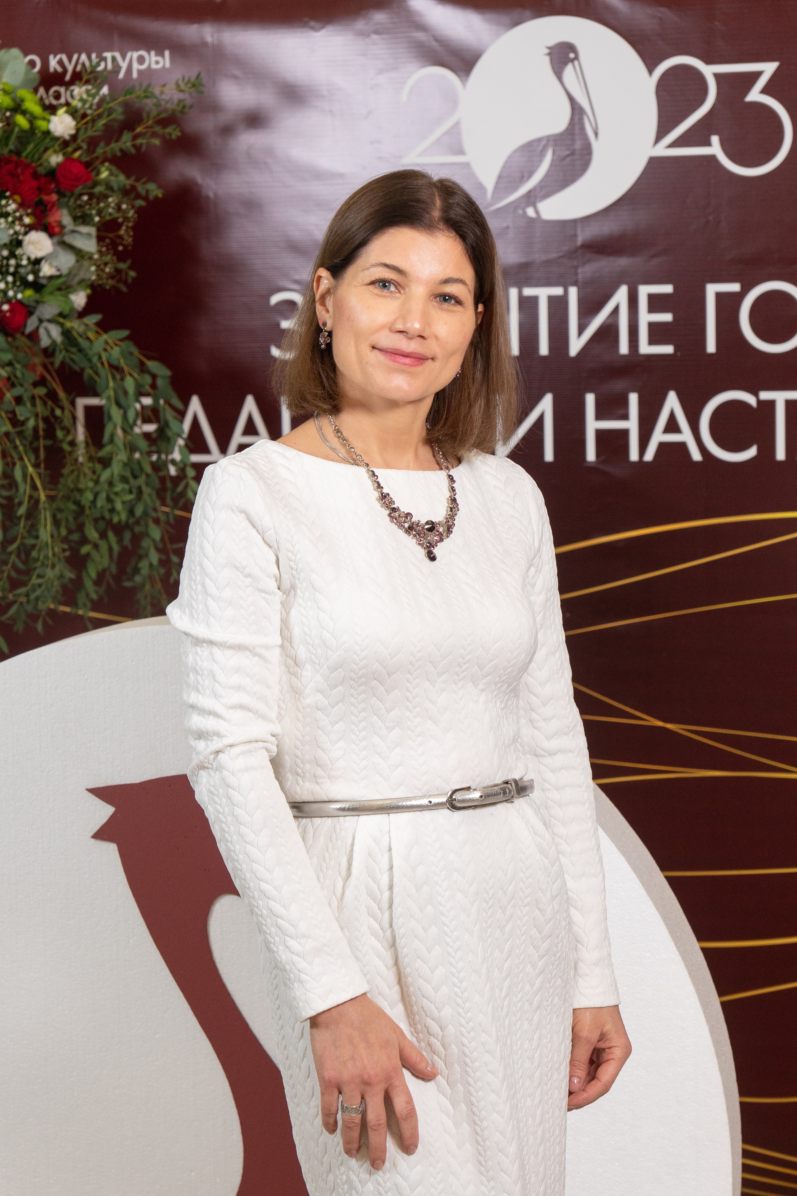 Музыкальный театр. Занимаюсь профессиональной фотографией и живу рядом с Байкалом. Работаю в разных жанрах