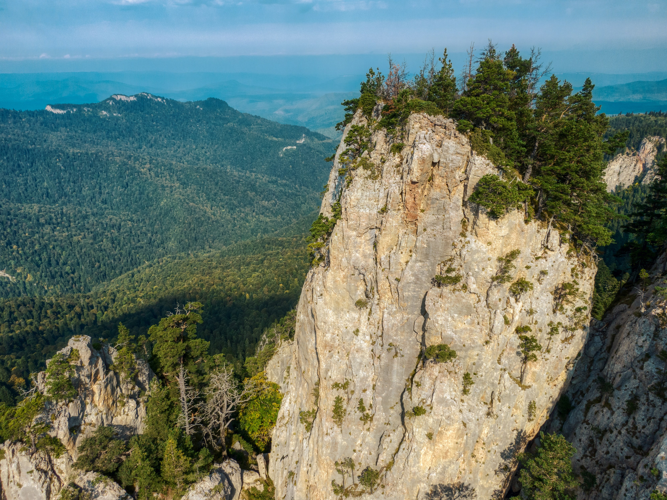 Большой Тхач. Тревел-фотограф Олег Гуров