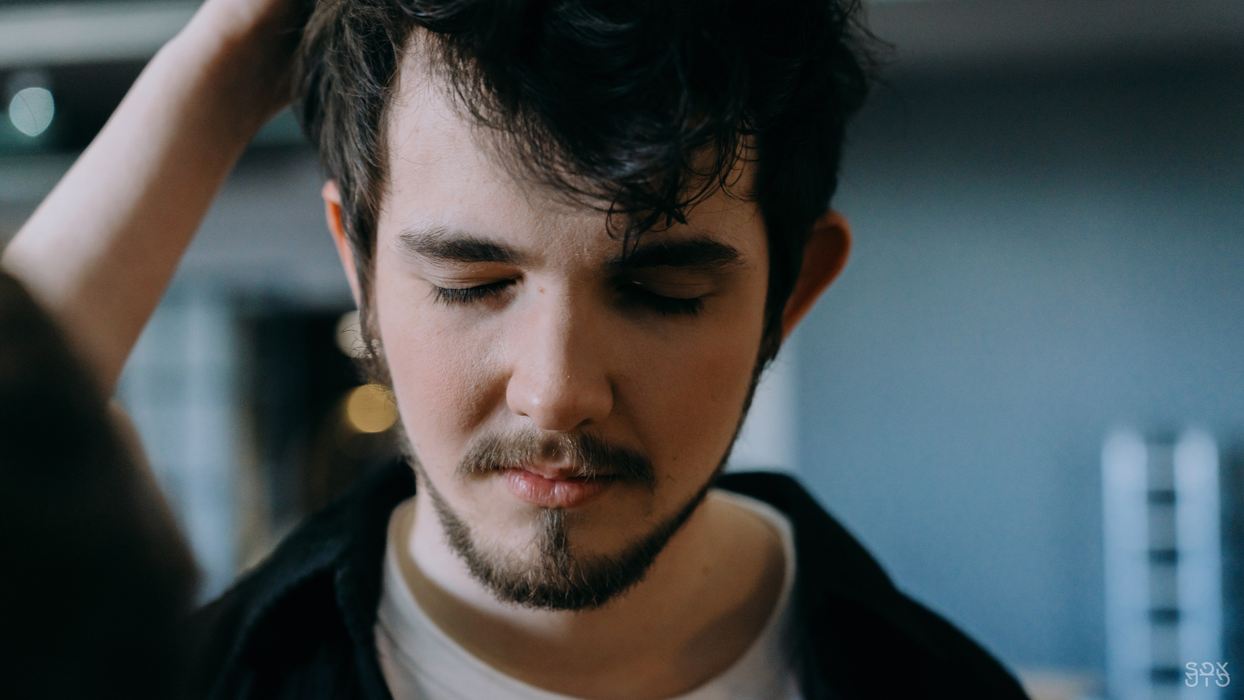 BAKED ROLL x Grad! ent