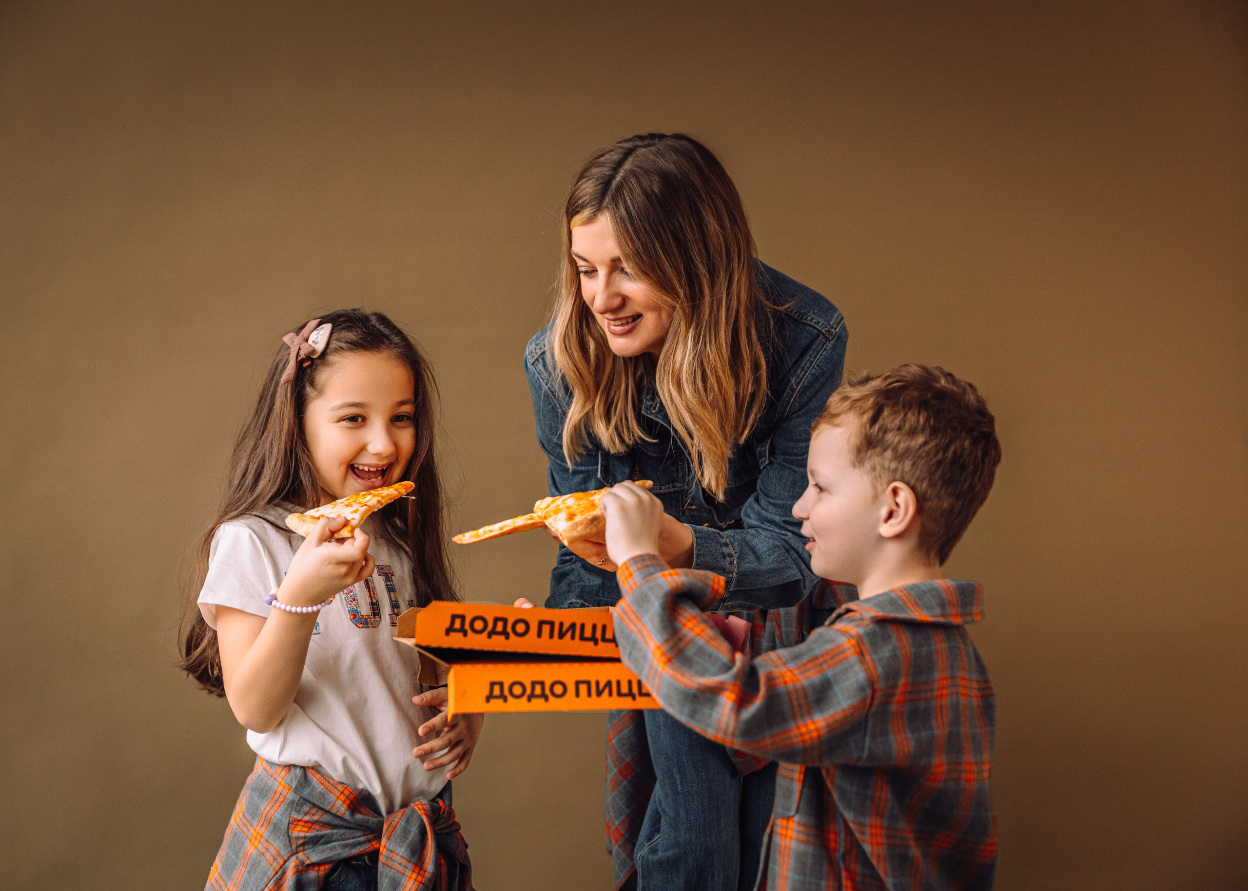 Елена, Лиана и Артем. Семейный фотограф В Москве Александра Дейкун