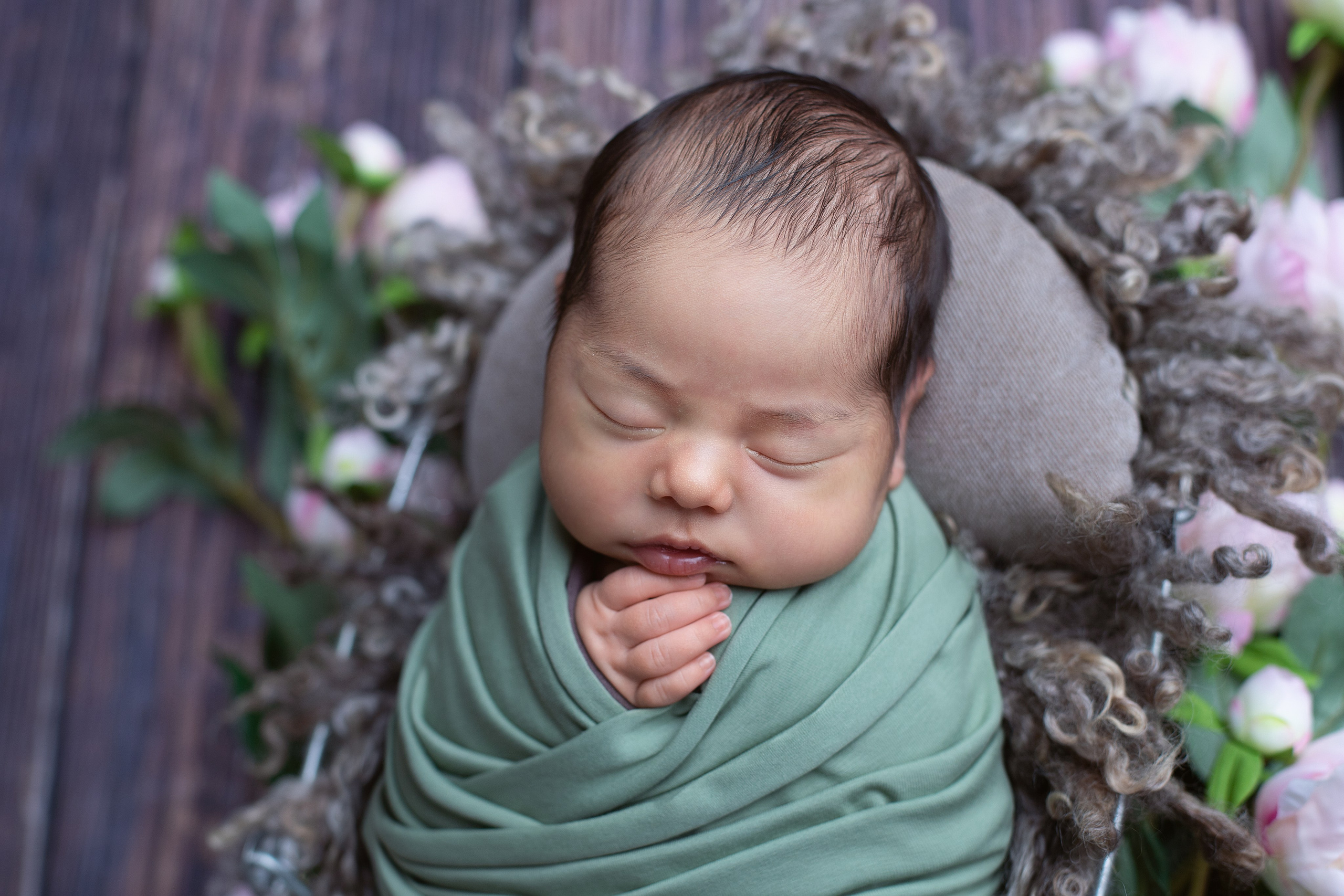 Новорожденные. Фотограф новорожденных в Губкинском Алена Аввакумова