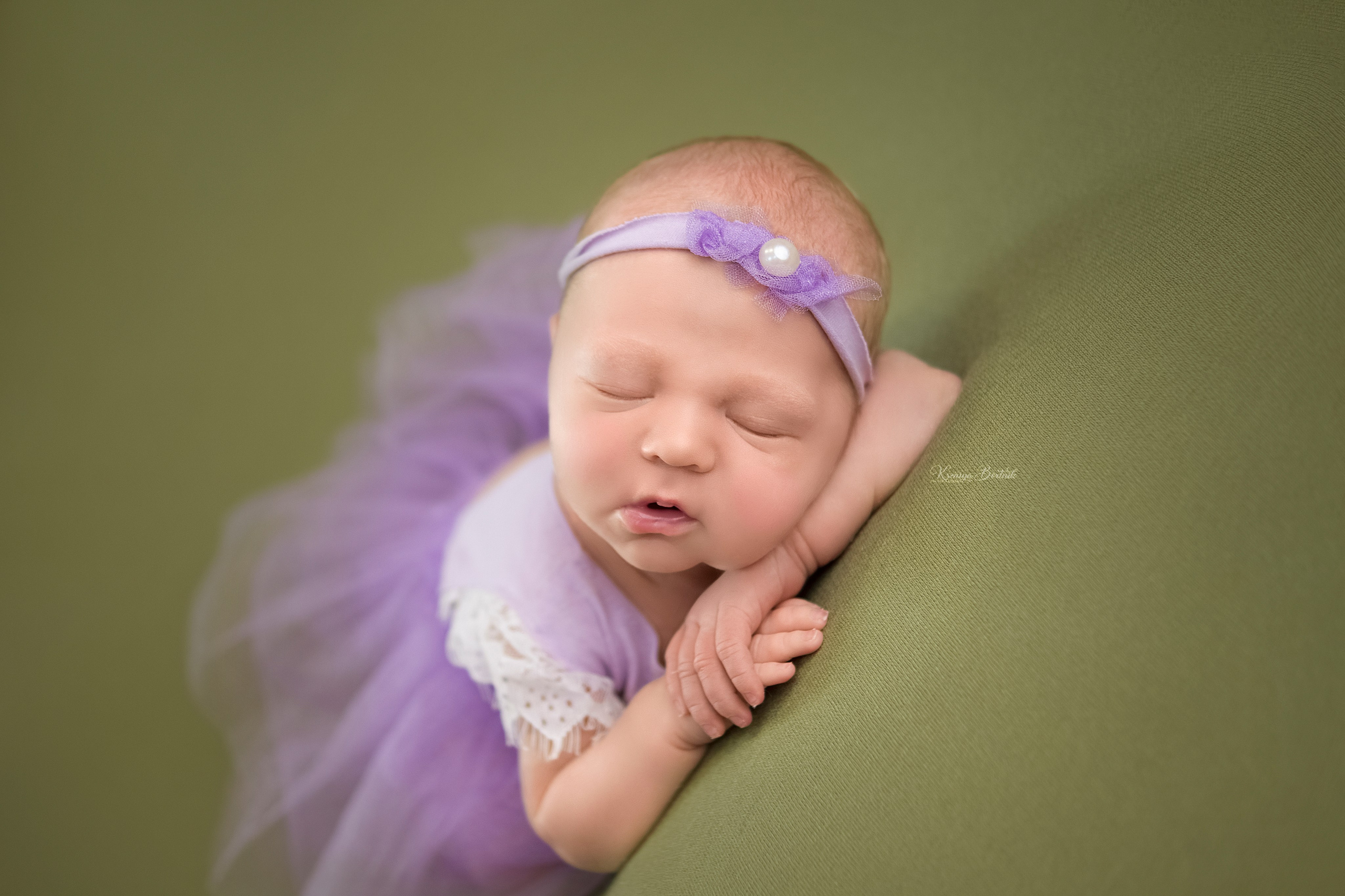 Съемка новорожденных. Профессиональный фотограф новорожденных Ксения Бортник