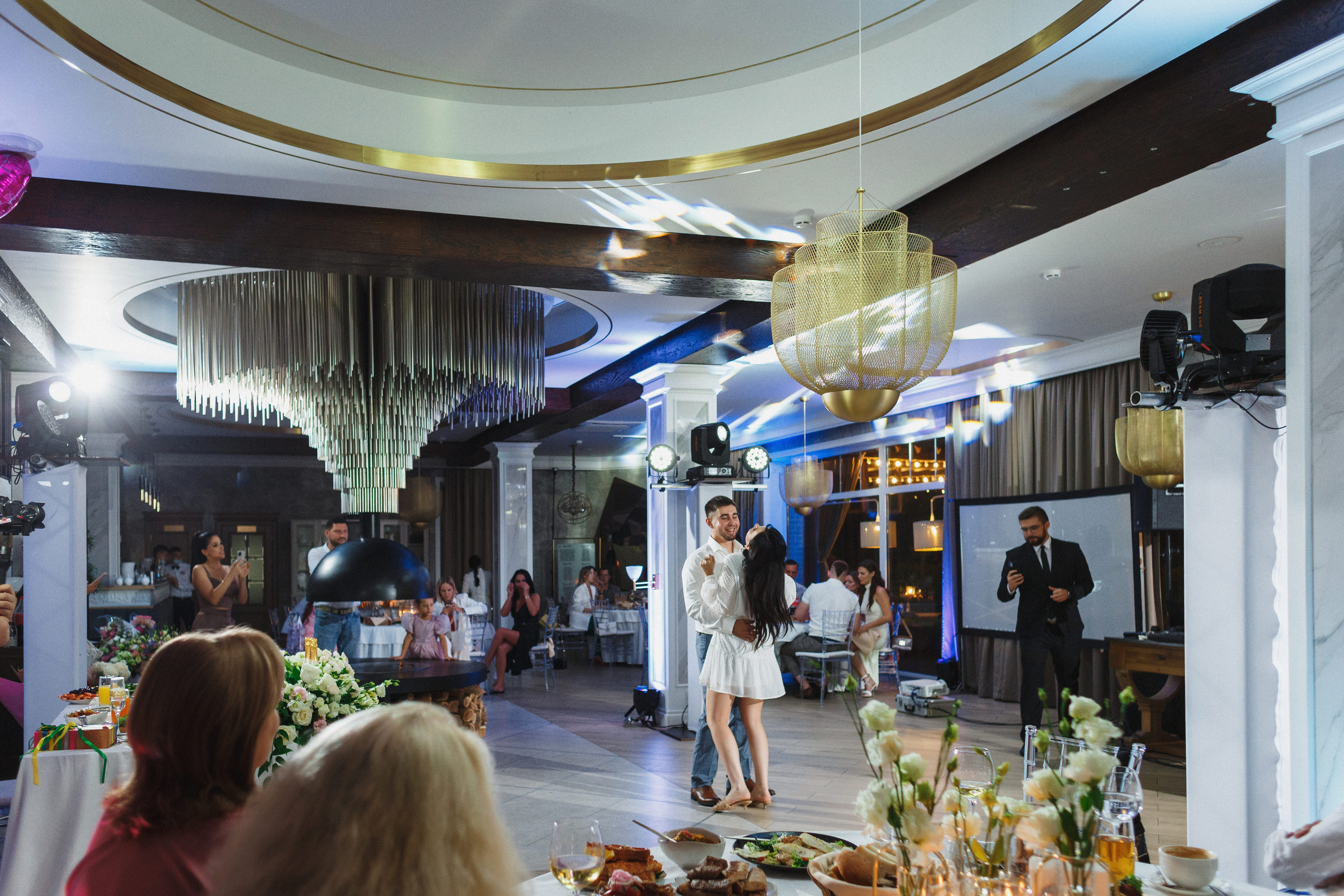 Свадьба Анастасии и Андрея в ресторане Golden Horse в Таганроге. Свадебный и семейный фотограф в Таганроге Бакарюк Антон