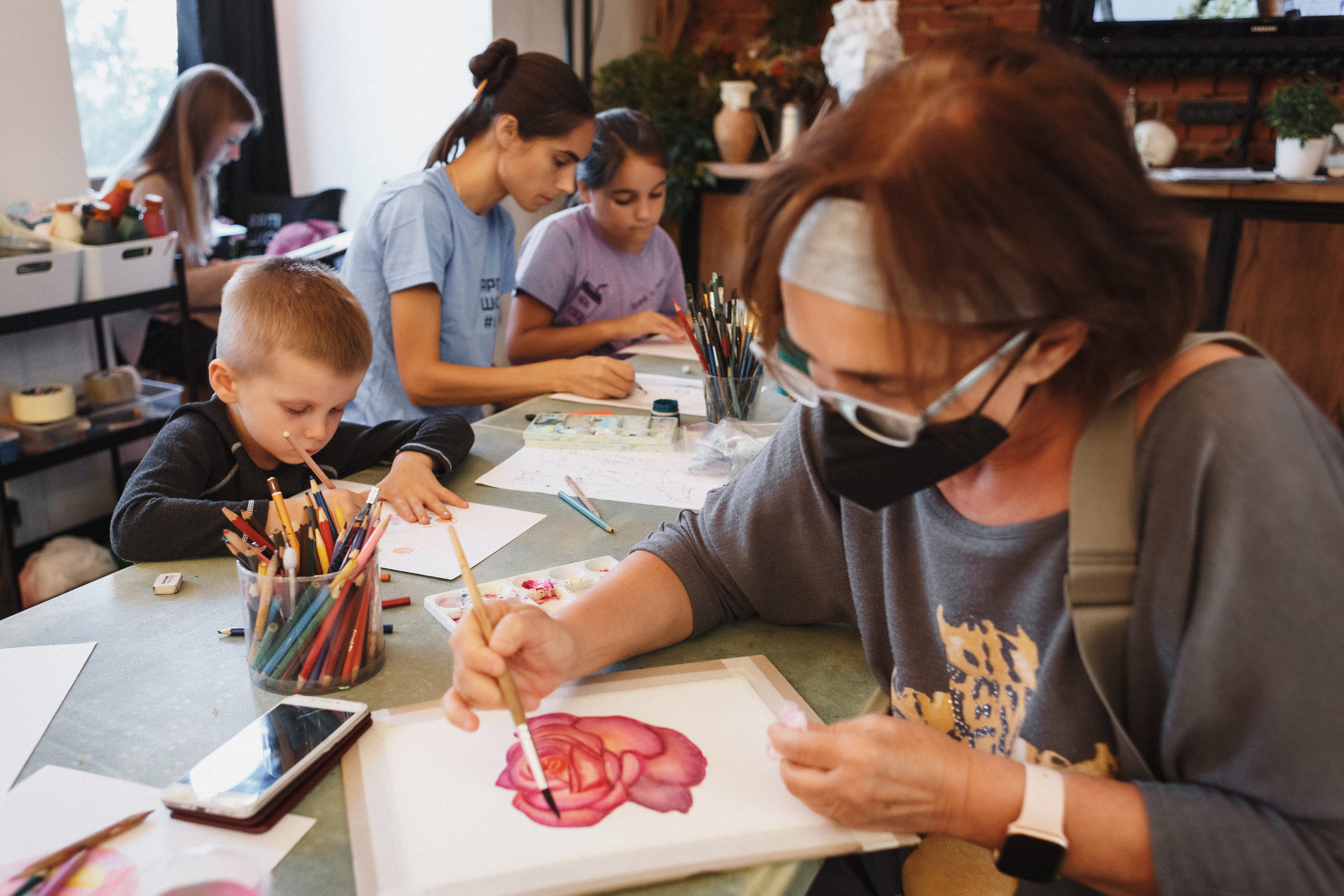 Открытие Арт-Школы в Таганроге: Фотосессия Праздника. Свадебный и семейный фотограф в Таганроге Бакарюк Антон