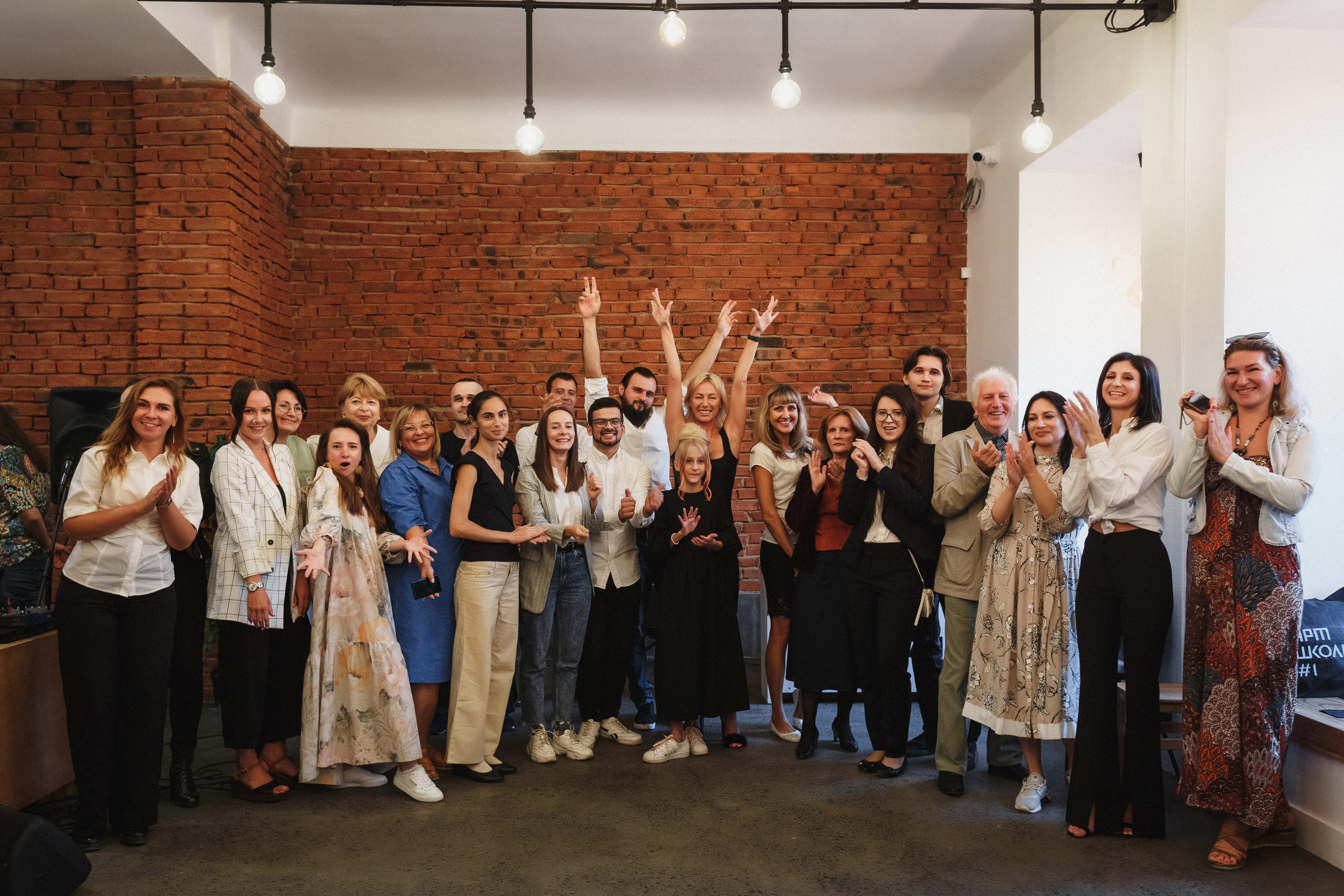 Открытие Арт-Школы в Таганроге: Фотосессия Праздника. Свадебный и семейный фотограф в Таганроге Бакарюк Антон