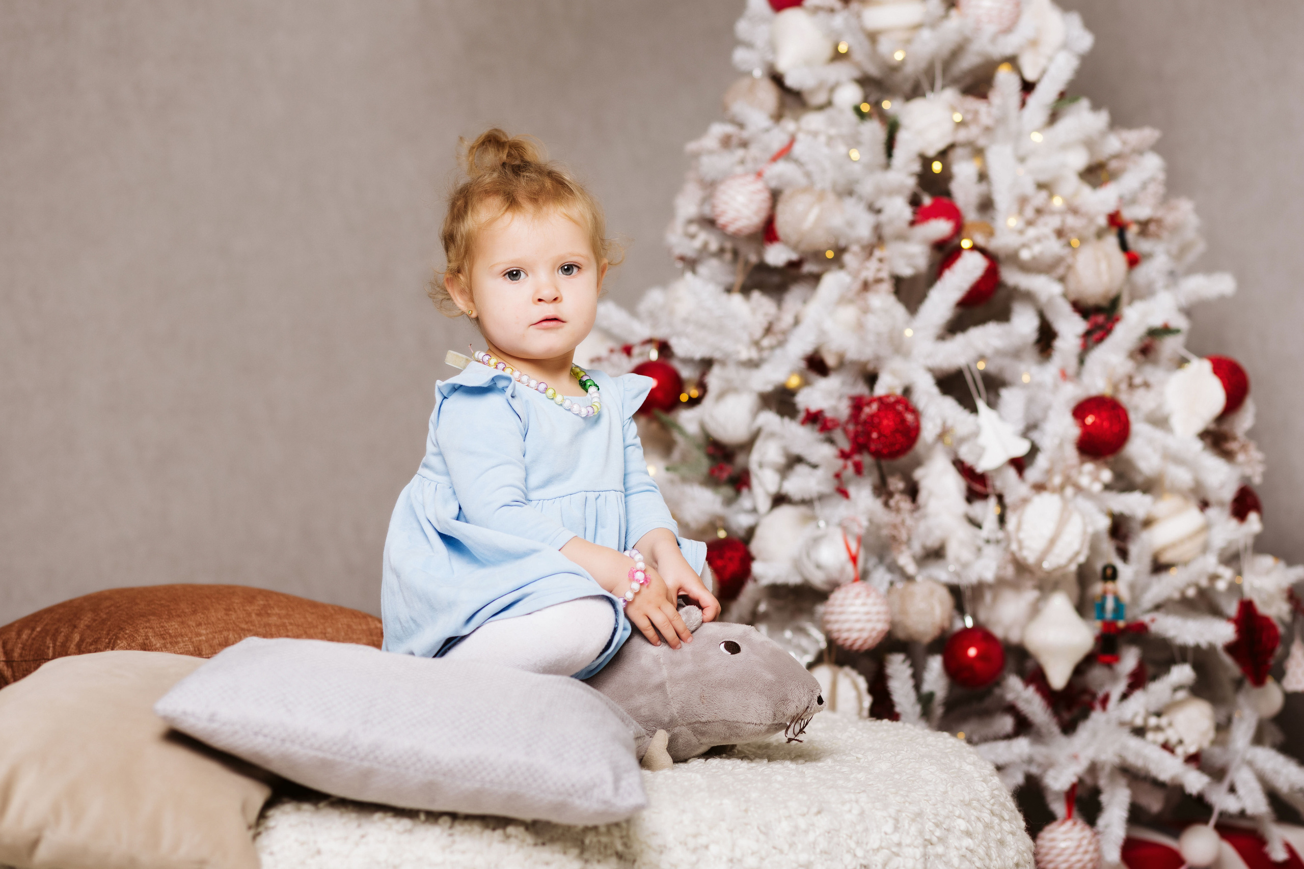 Новогодняя фотосъёмка в студии в Таганроге: захватывающие моменты. Свадебный и семейный фотограф в Таганроге Бакарюк Антон