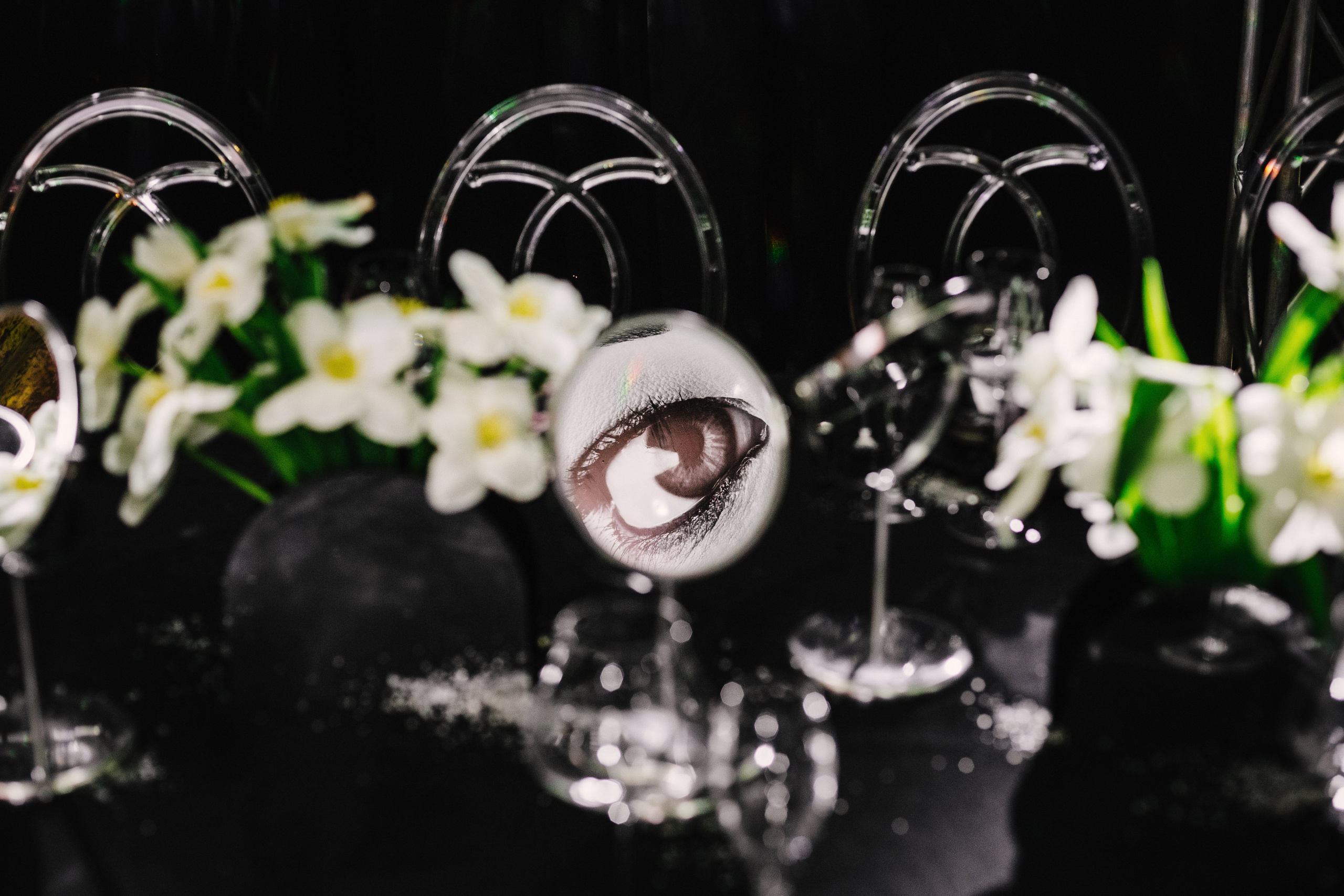 Репортажные фотографии дня рождения Альфии в Таганроге в Мадам Ку Ку. Свадебный и семейный фотограф в Таганроге Бакарюк Антон