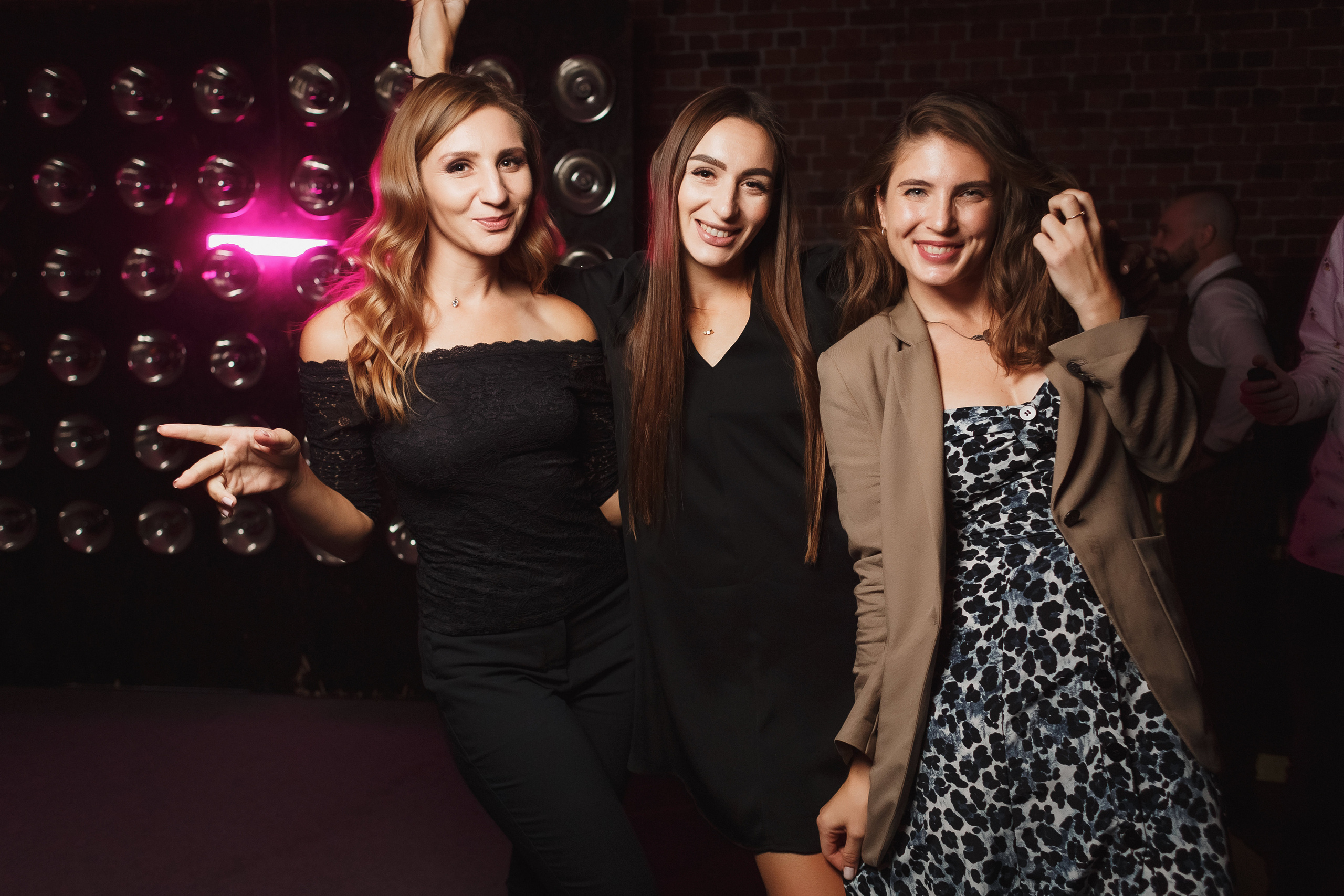 Свадебный день Кирилла и Вали: прогулка в Ростове, банкет в Таганроге. Свадебный и семейный фотограф в Таганроге Бакарюк Антон