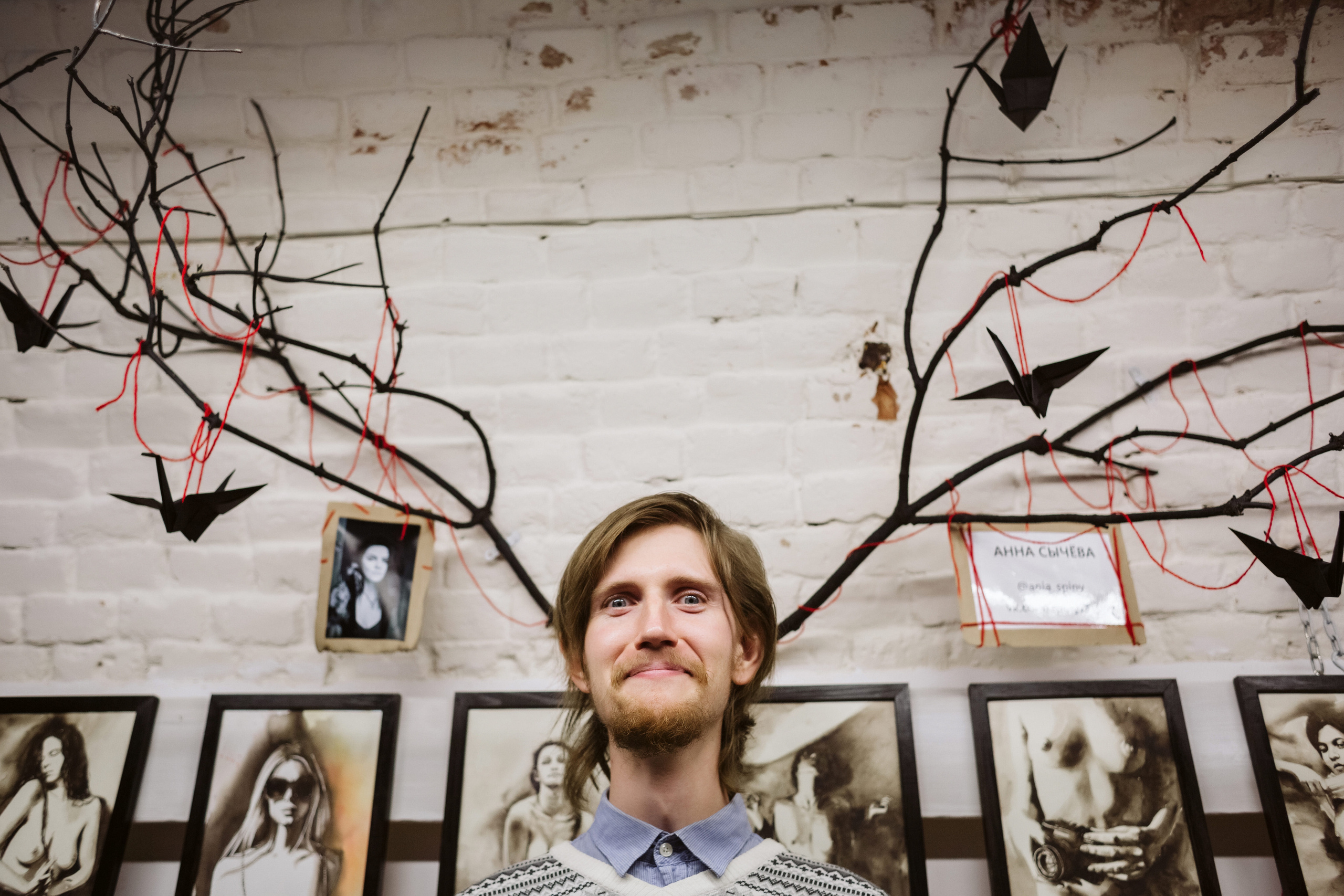 Фото выставки в Таганроге: профессиональная репортажная фотосъемка. Свадебный и семейный фотограф в Таганроге Бакарюк Антон