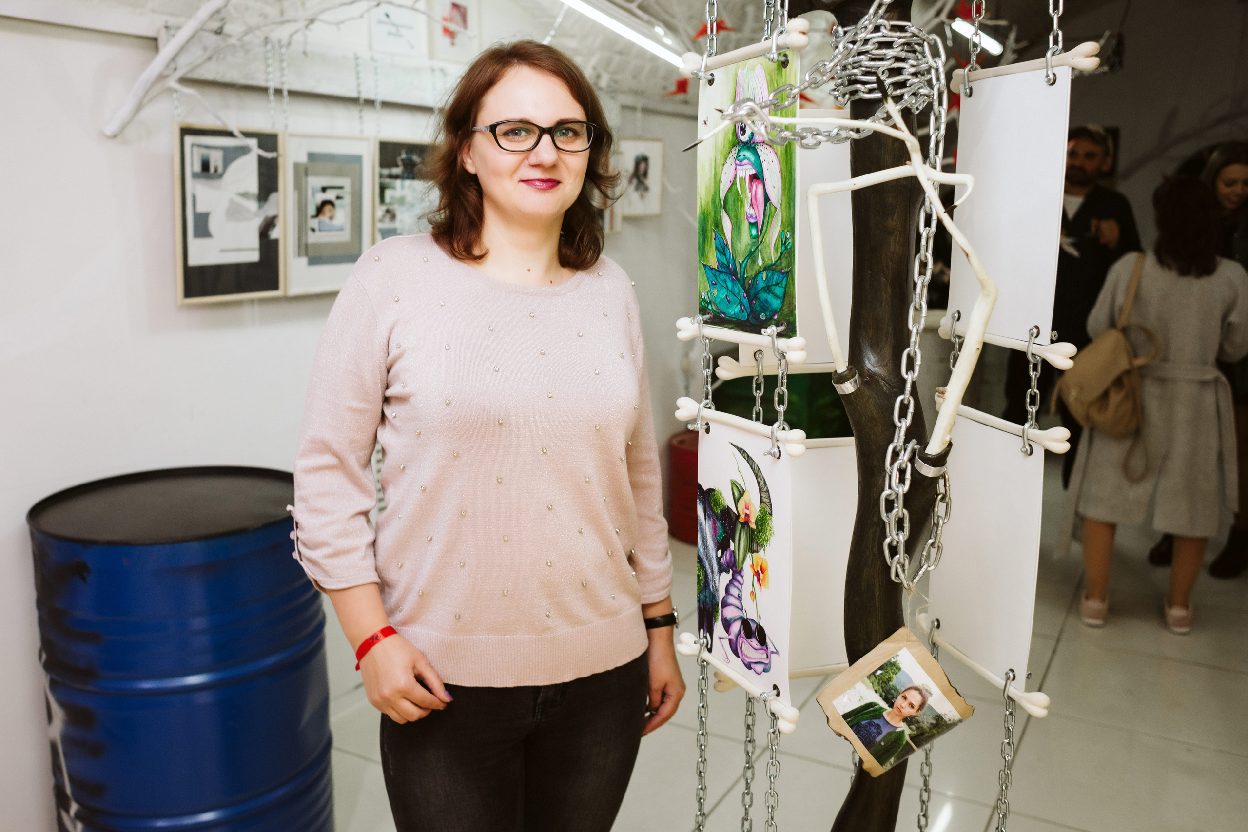 Фото выставки в Таганроге: профессиональная репортажная фотосъемка. Свадебный и семейный фотограф в Таганроге Бакарюк Антон