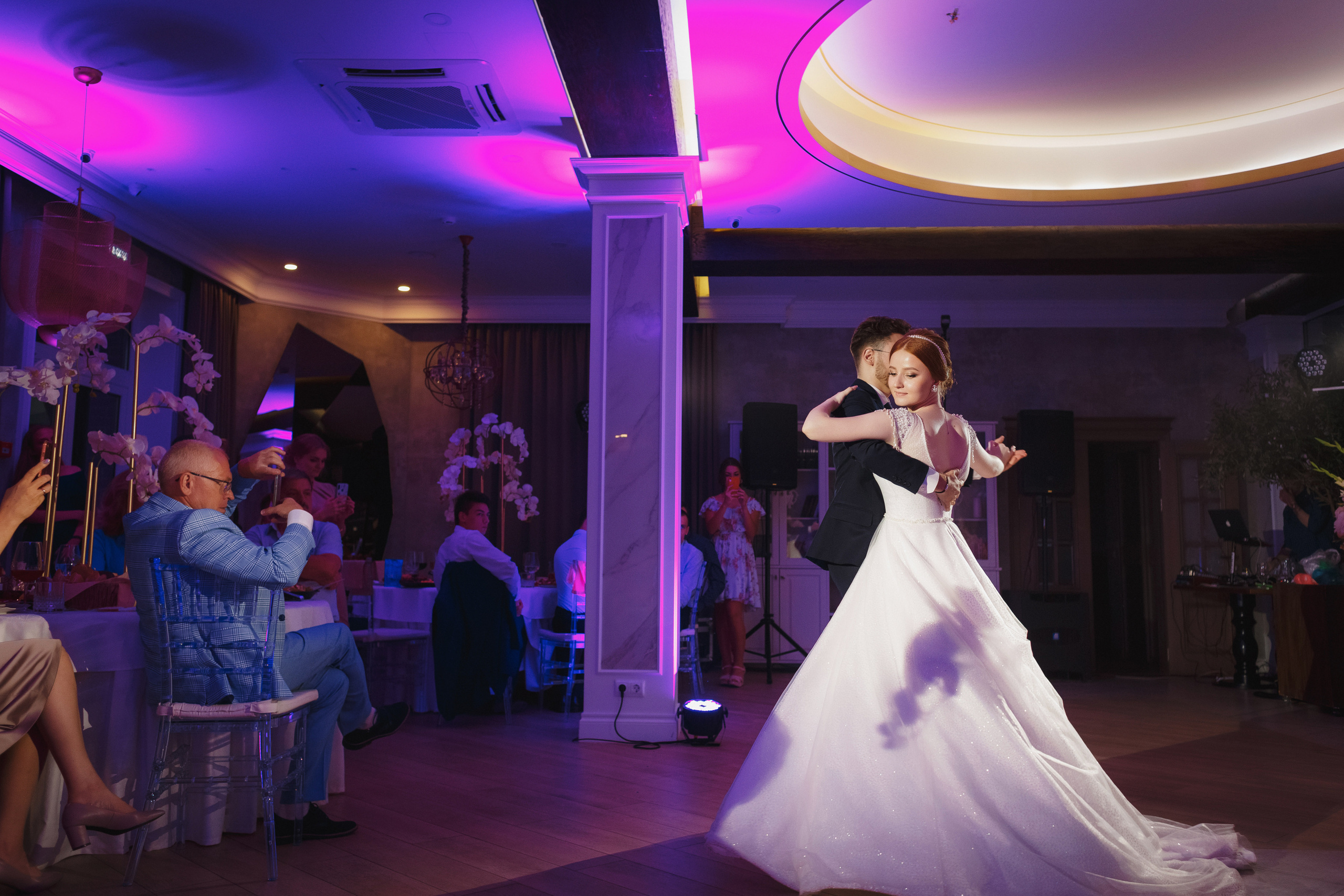 Свадебная фотосъемка Никиты и Сони: запечатление незабываемых моментов. Свадебный и семейный фотограф в Таганроге Бакарюк Антон