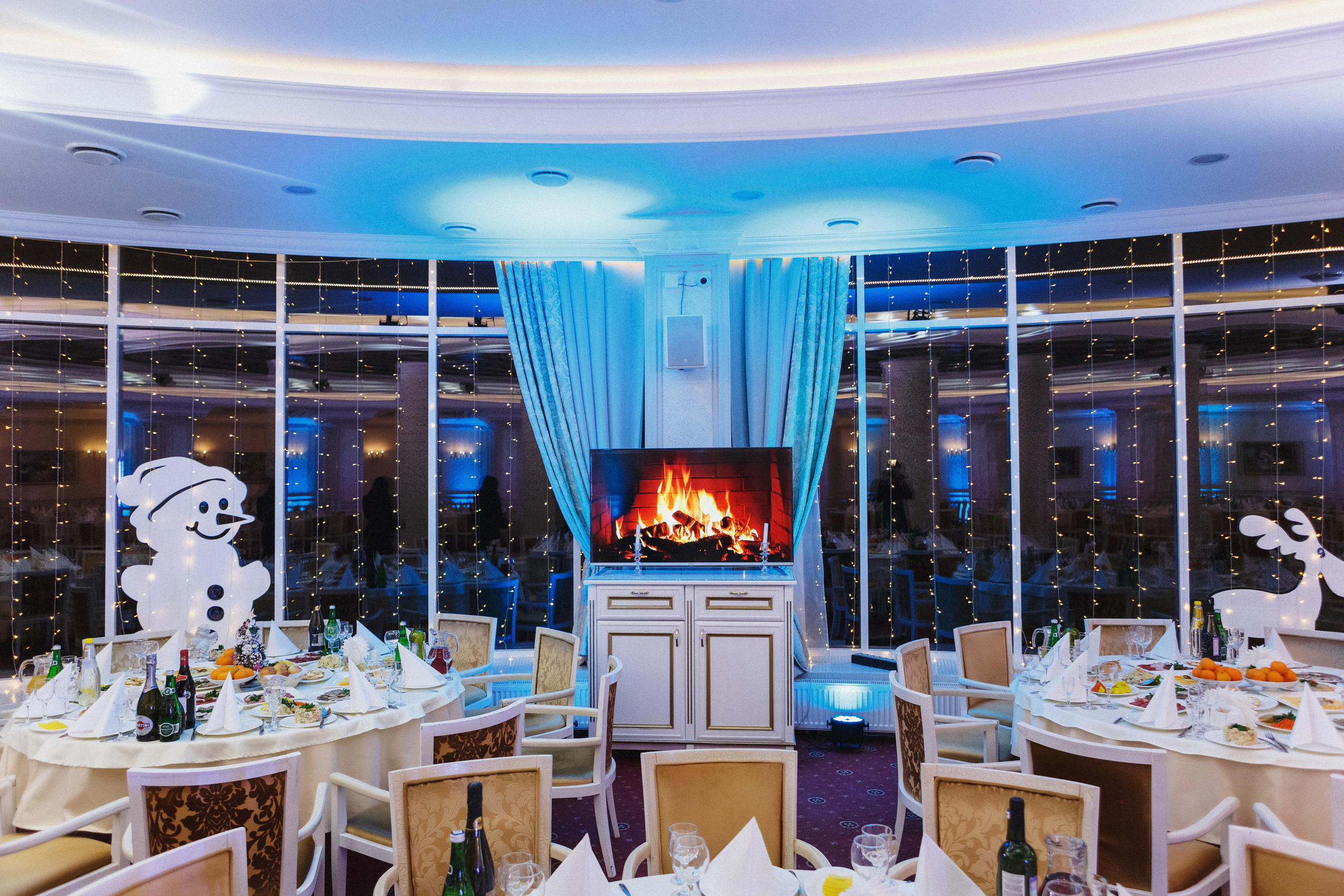 ИРИС в Таганроге: Репортажная фотосъемка от фотографа Бакарюк Антона. Свадебный и семейный фотограф в Таганроге Бакарюк Антон